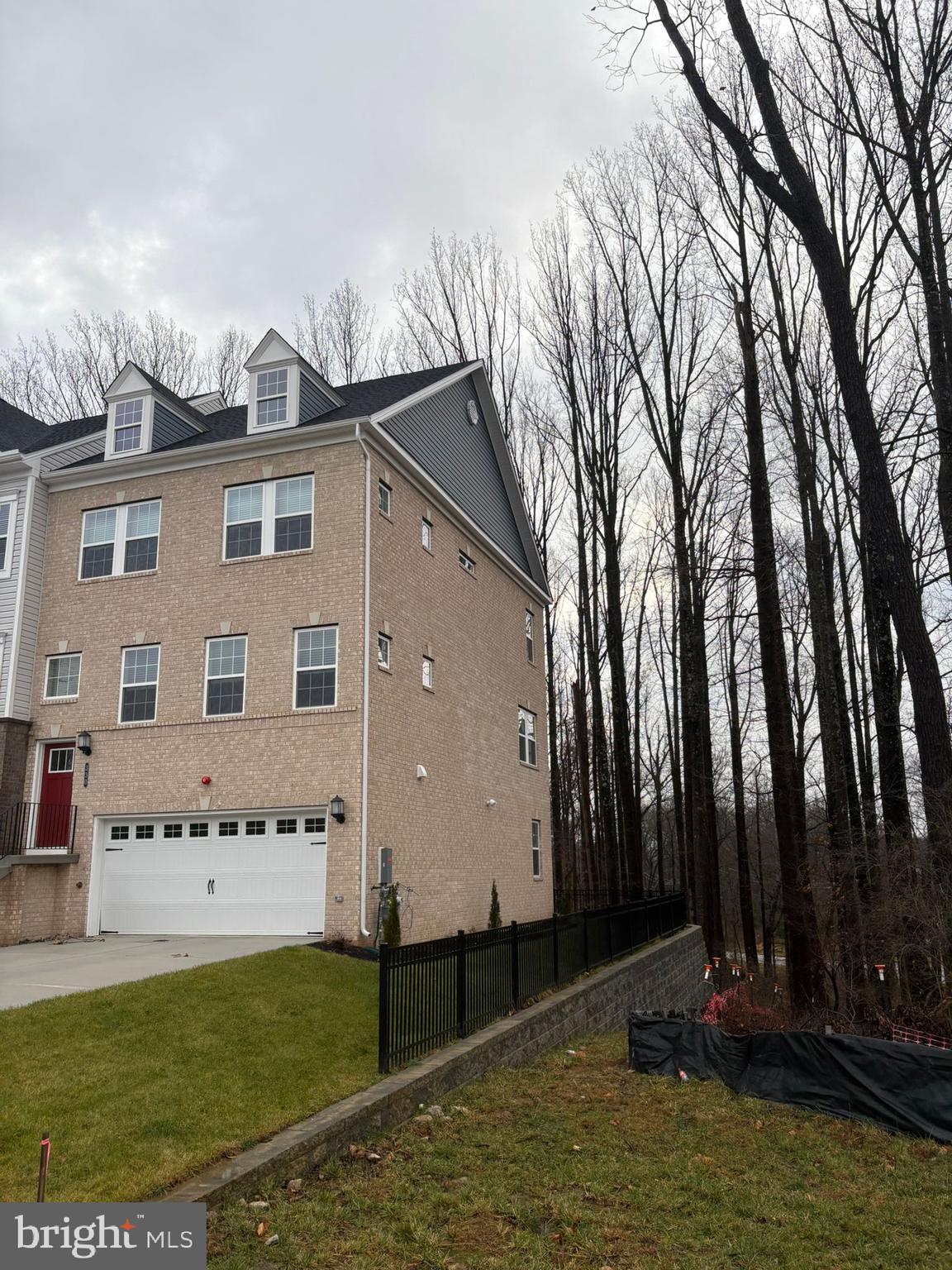 NONE AVAILABLE - Residential Lease