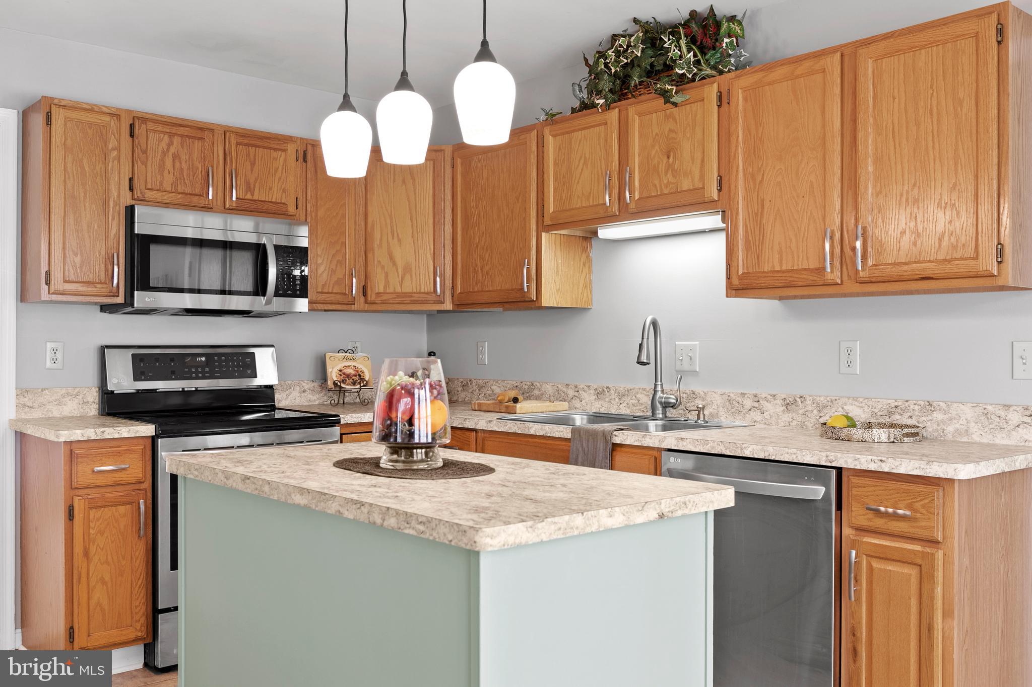 BAY RIDGE ESTATES - Residential