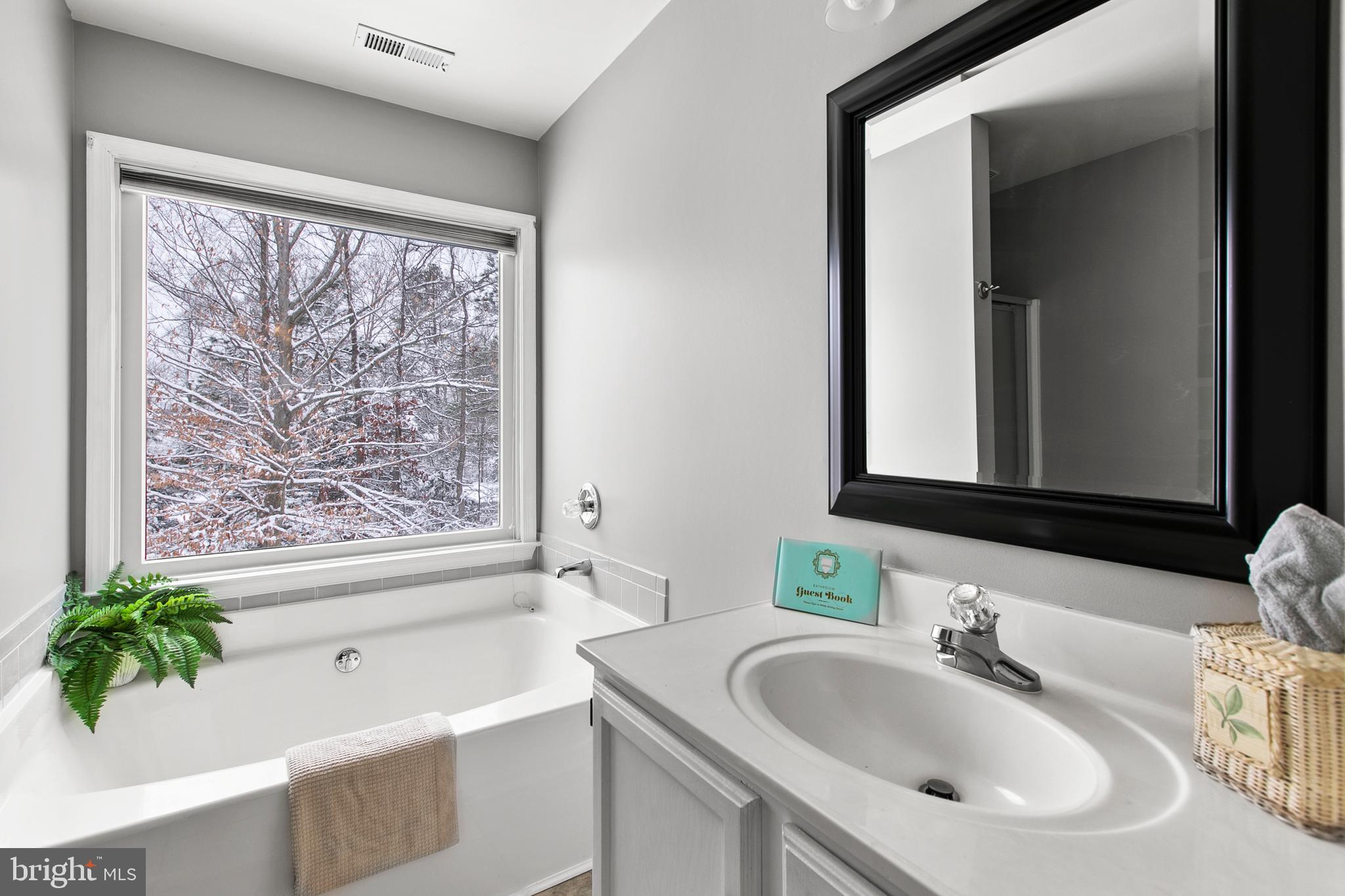 BAY RIDGE ESTATES - Residential