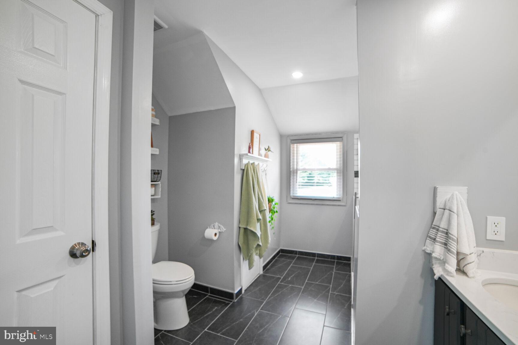 WEST FRIENDSHIP - Residential