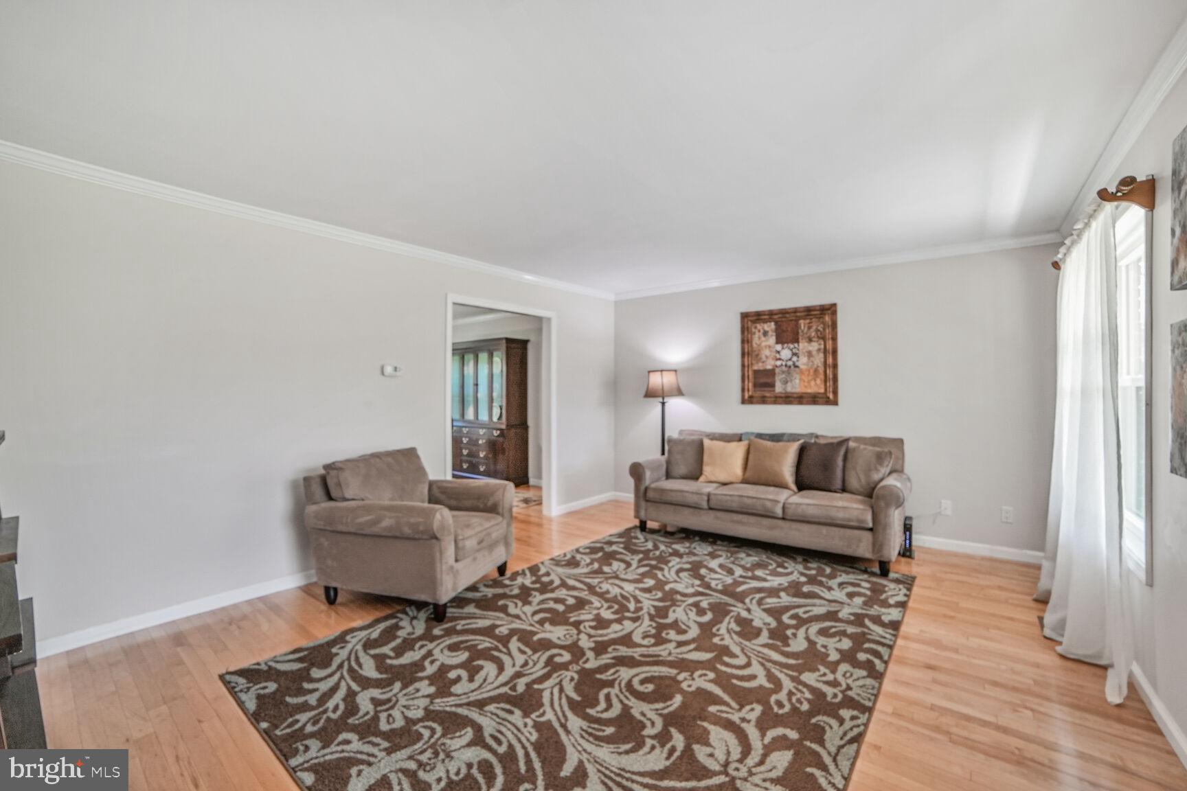 WEST FRIENDSHIP - Residential