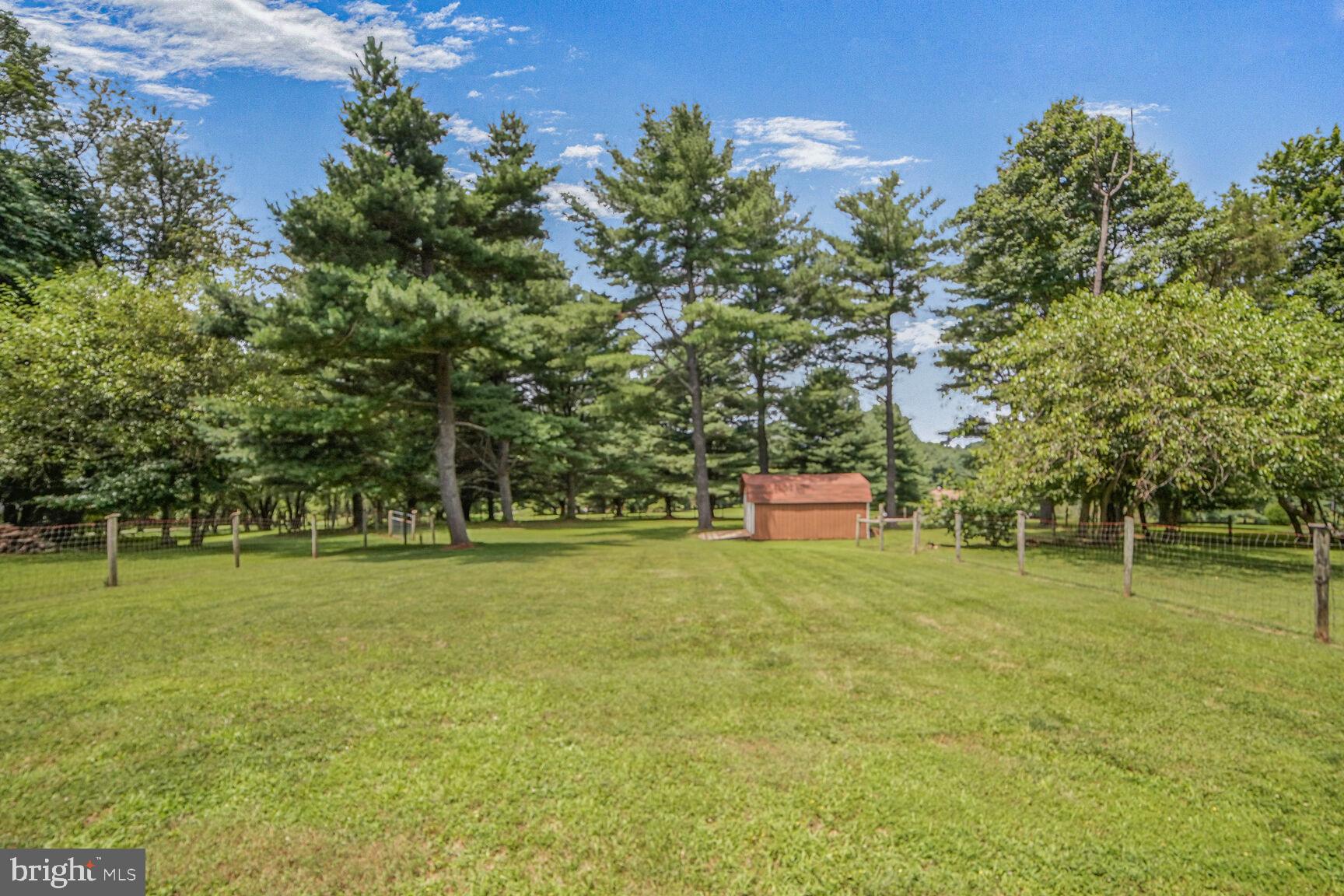 WEST FRIENDSHIP - Residential