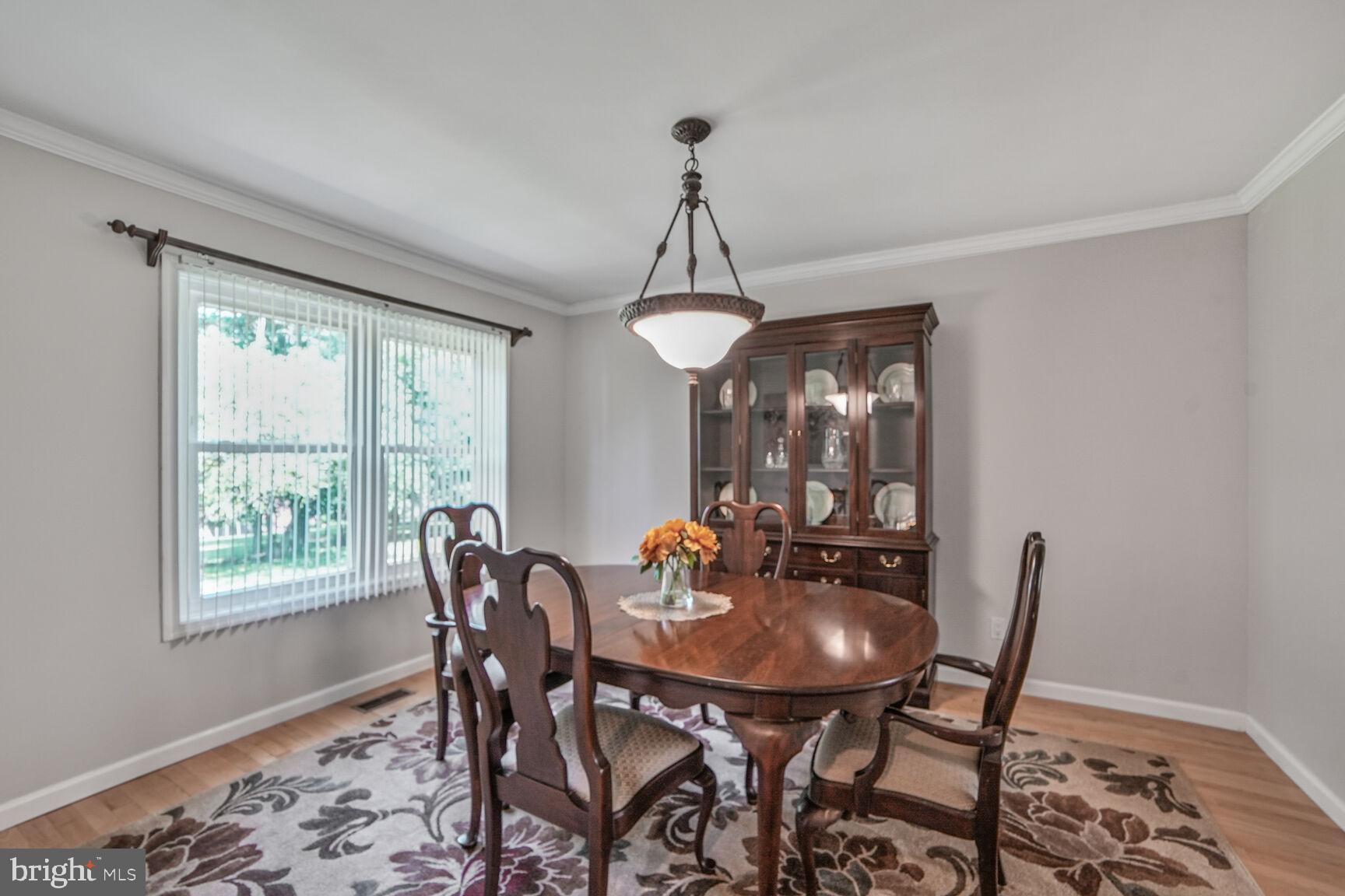 WEST FRIENDSHIP - Residential