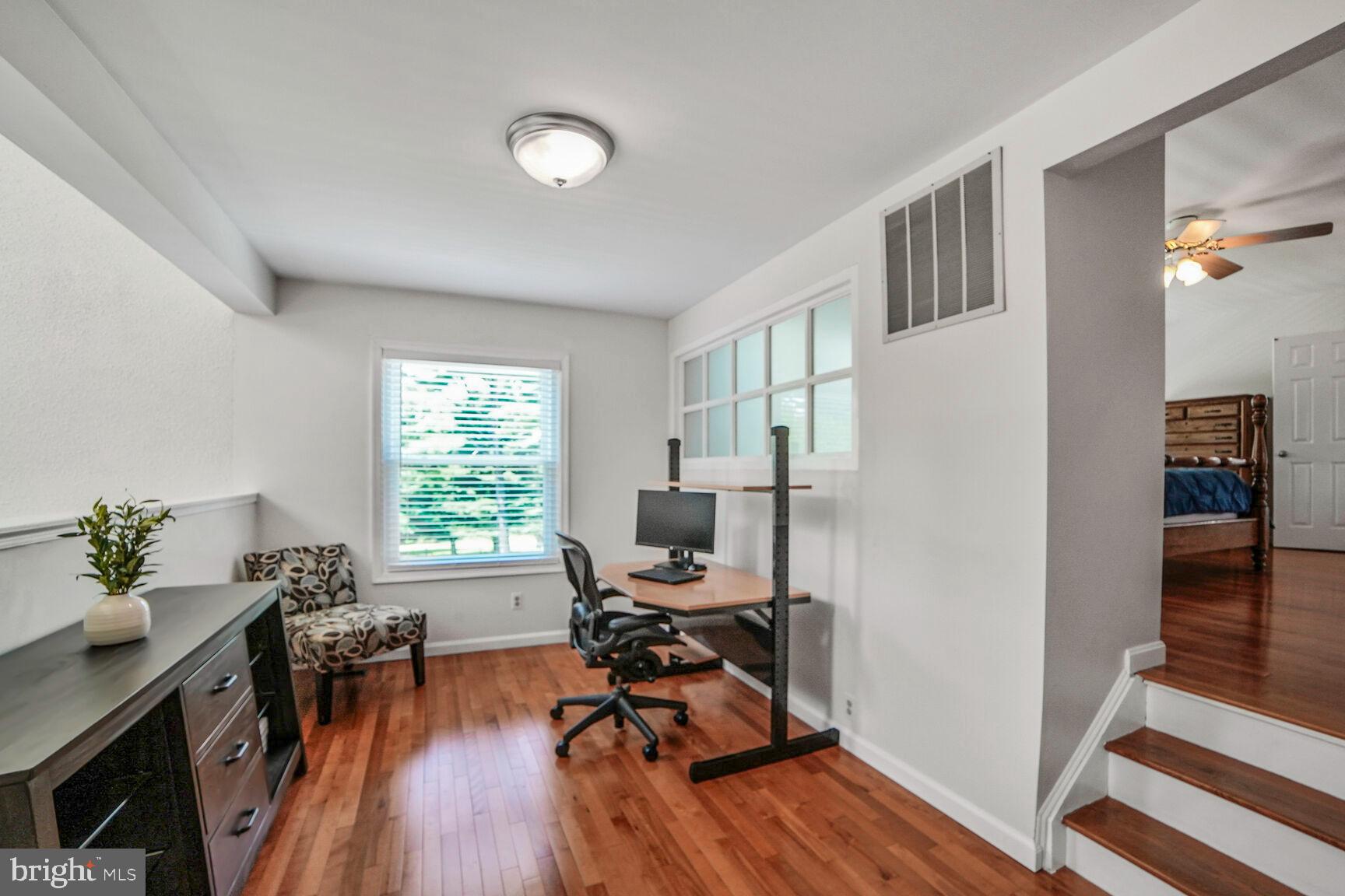 WEST FRIENDSHIP - Residential