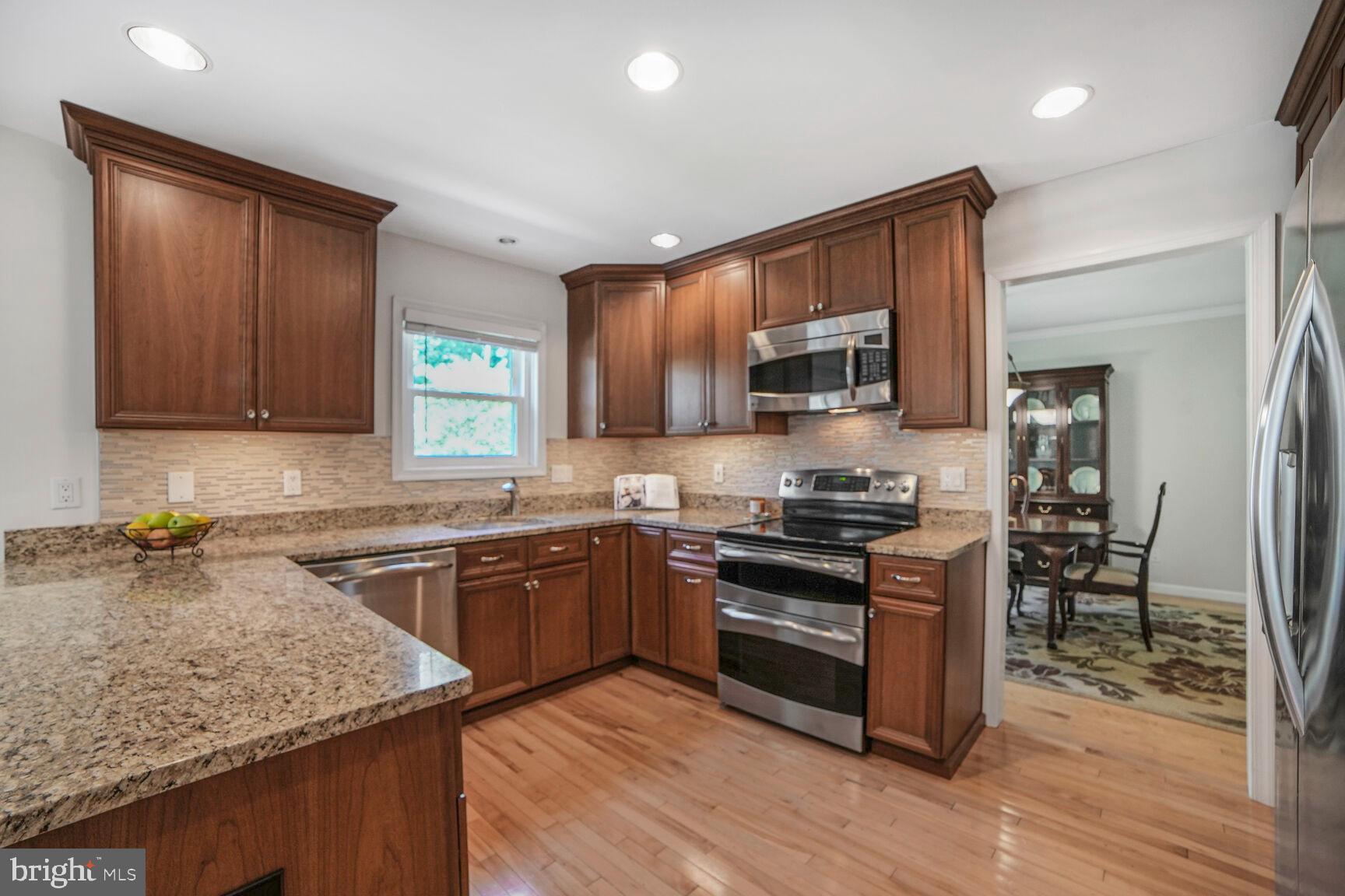 WEST FRIENDSHIP - Residential