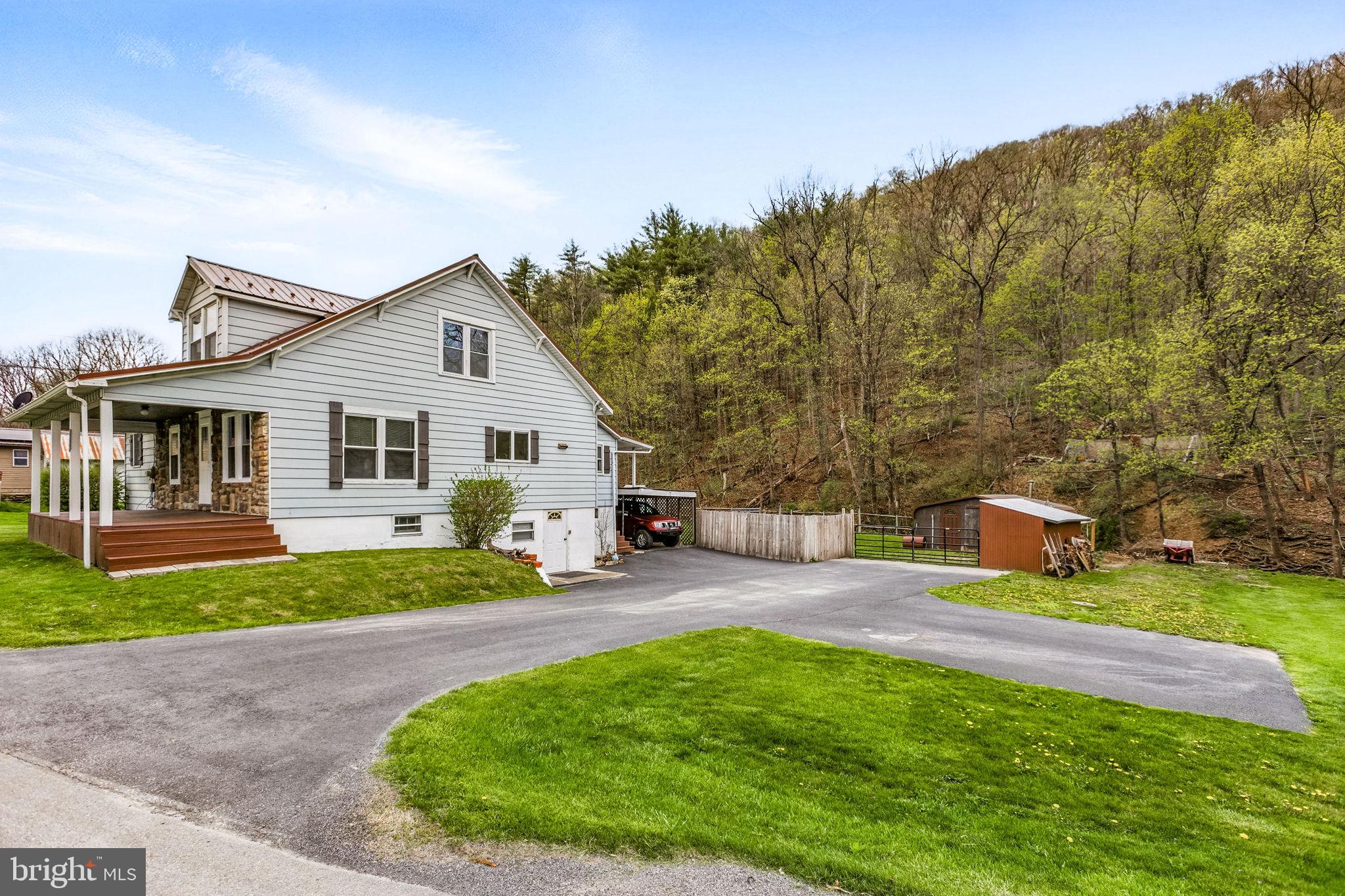 1715 STATE ROUTE 225