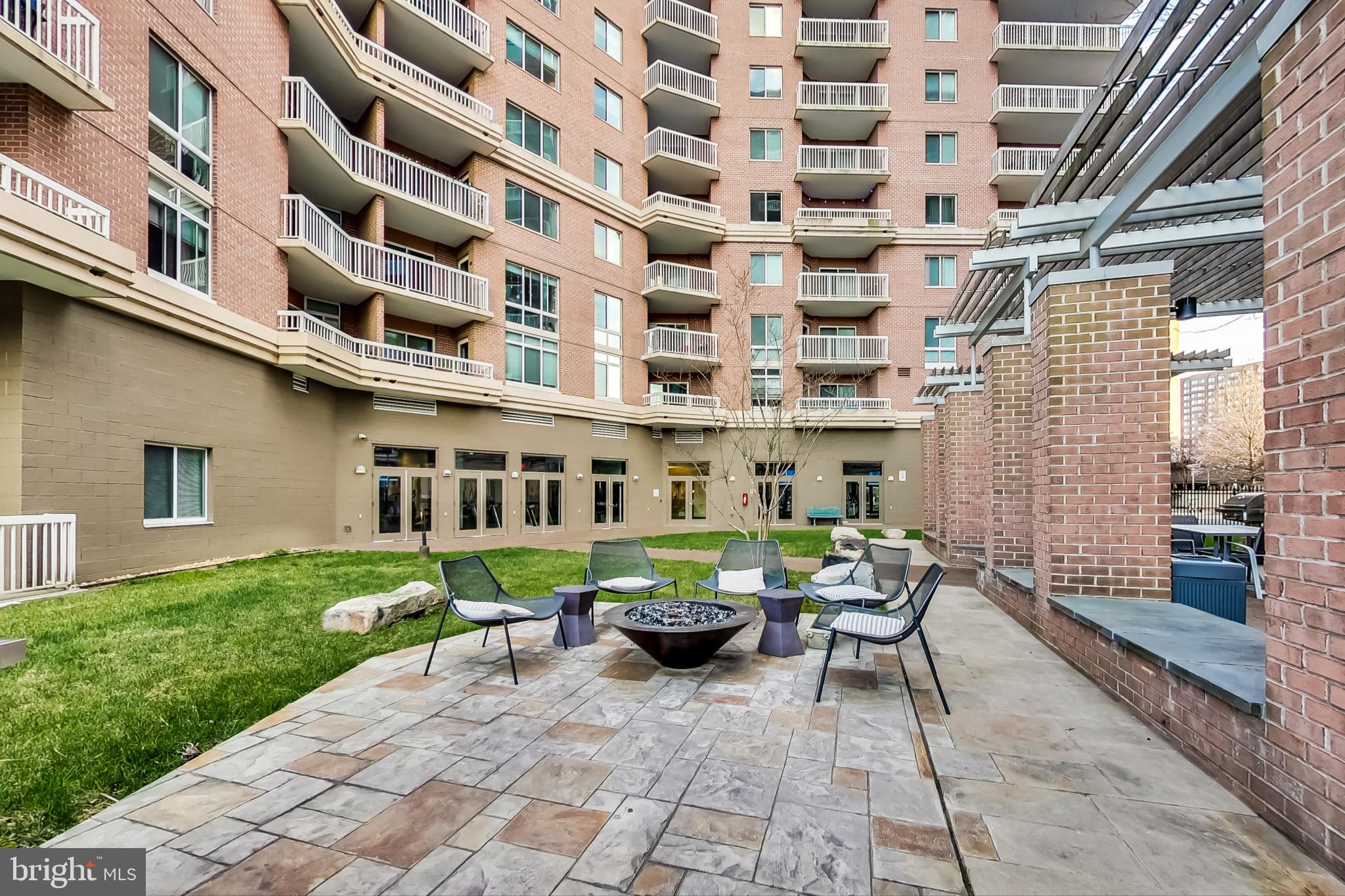 NORTHAMPTON PLACE - Residential