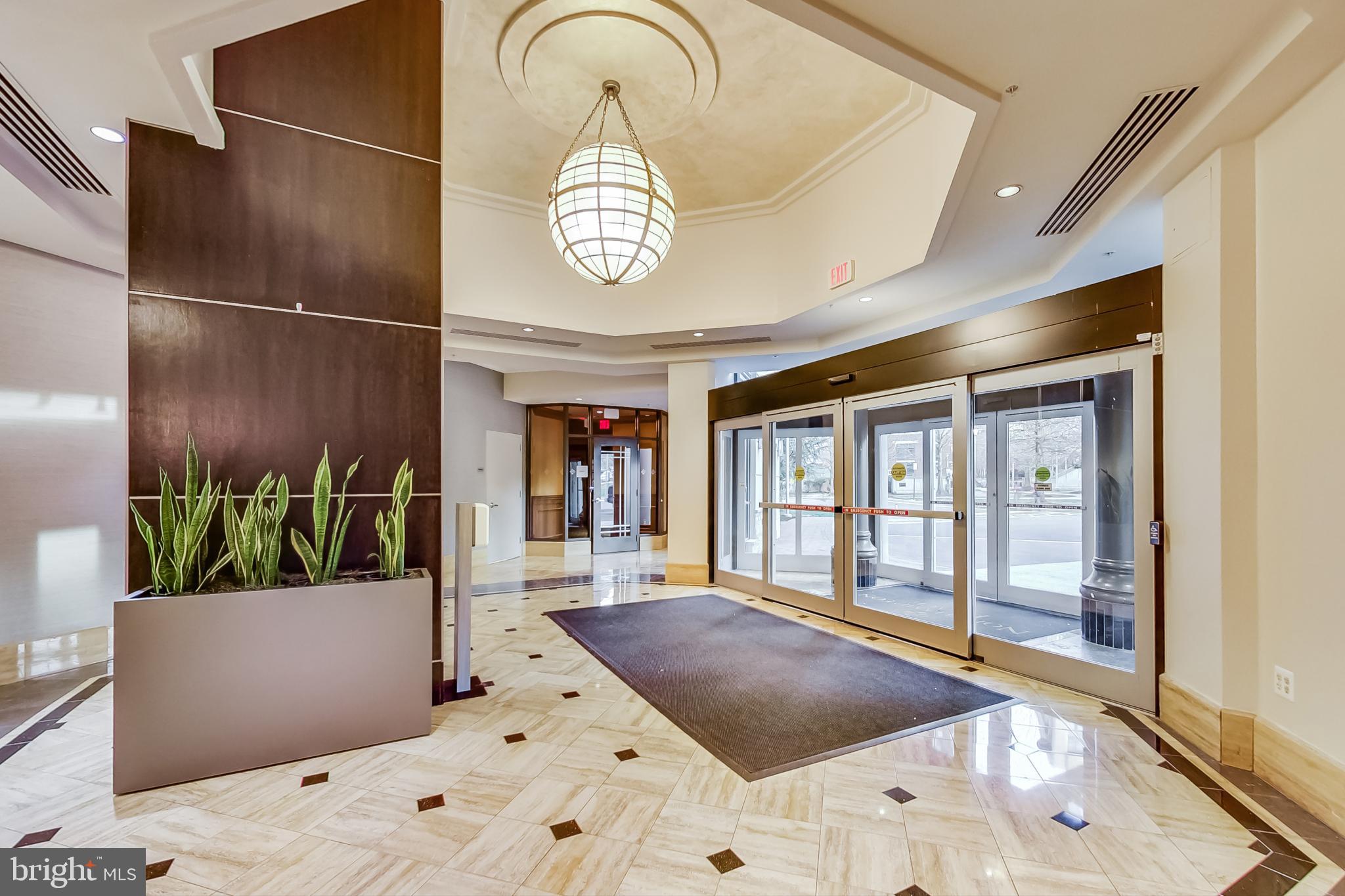 NORTHAMPTON PLACE - Residential