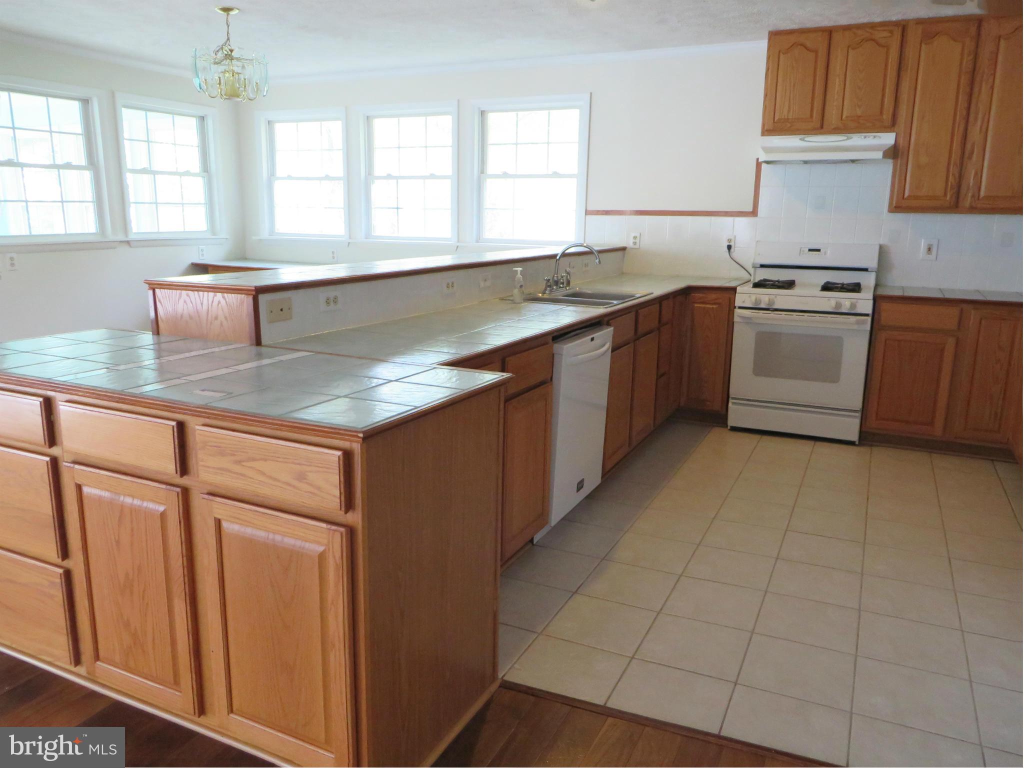 GOSNELL POT SHORES - Residential