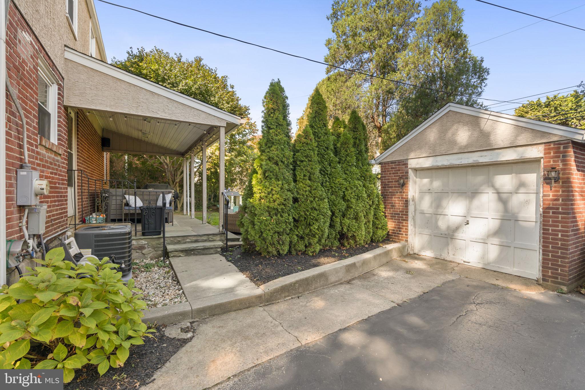 CHATHAM PARK - Residential