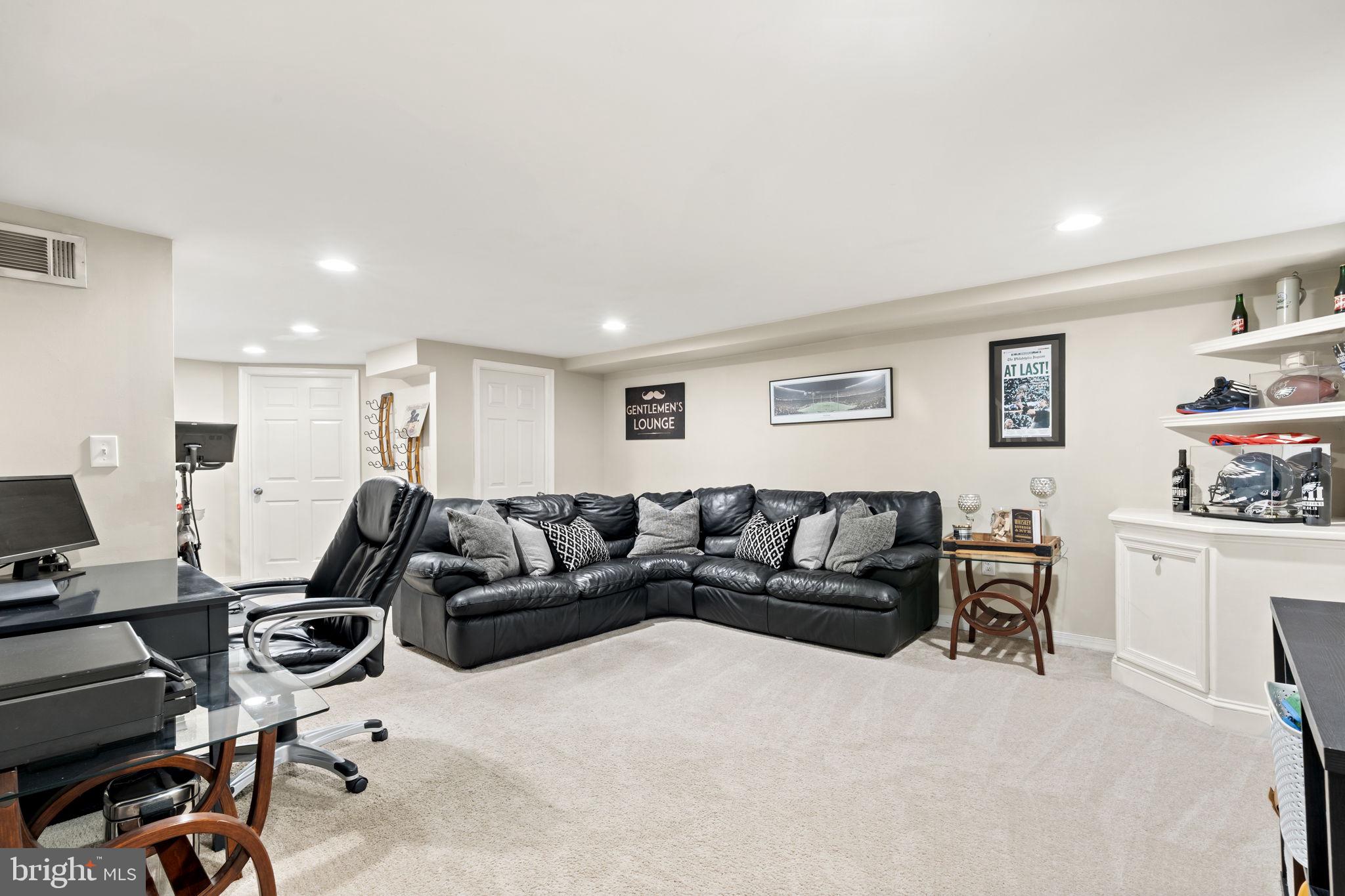 CHATHAM PARK - Residential