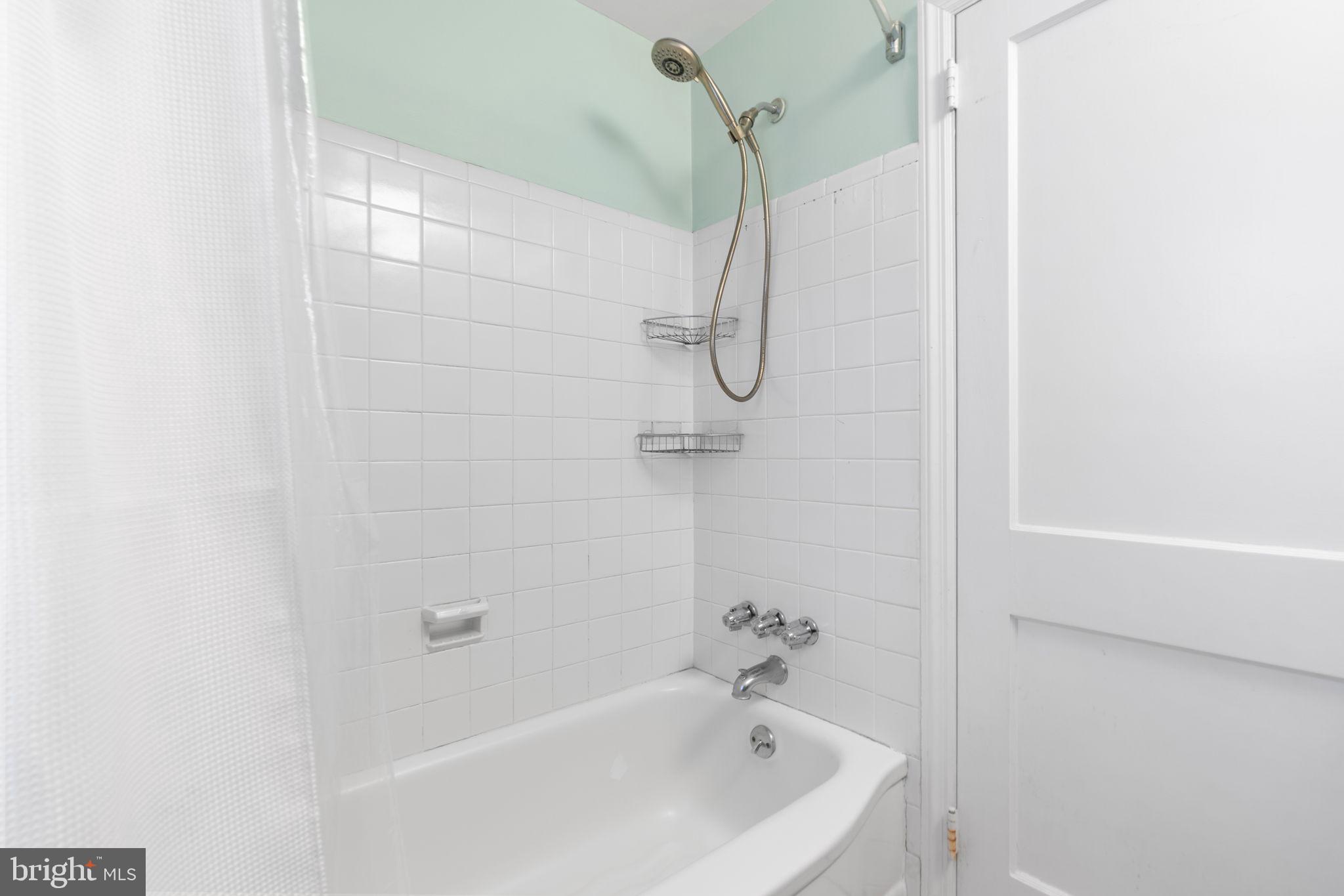 CHATHAM PARK - Residential