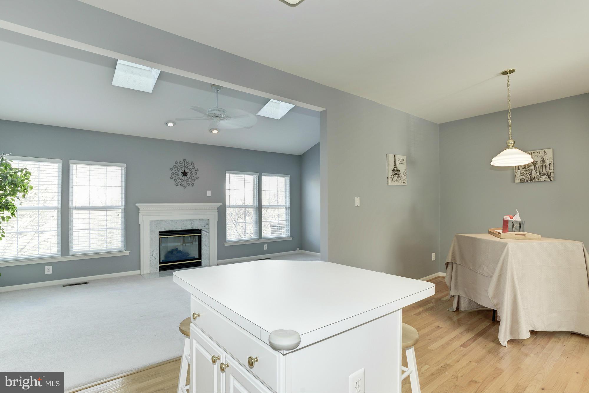 CENTRE RIDGE - Residential