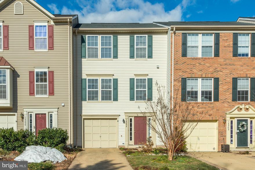 Light-filled, crisp & well cared for by original owner! Upper level boasts open eat-in kitchen w/hardwoods, center island & spacious living room, sunroom addition with vaulted ceiling, skylights & gas fireplace. Master bedroom with en-suite bath, Lower level walk out features rough in for half bath & wonderful opportunity to gain sweat equity by finishing the basement! Centre Ridge amenities!