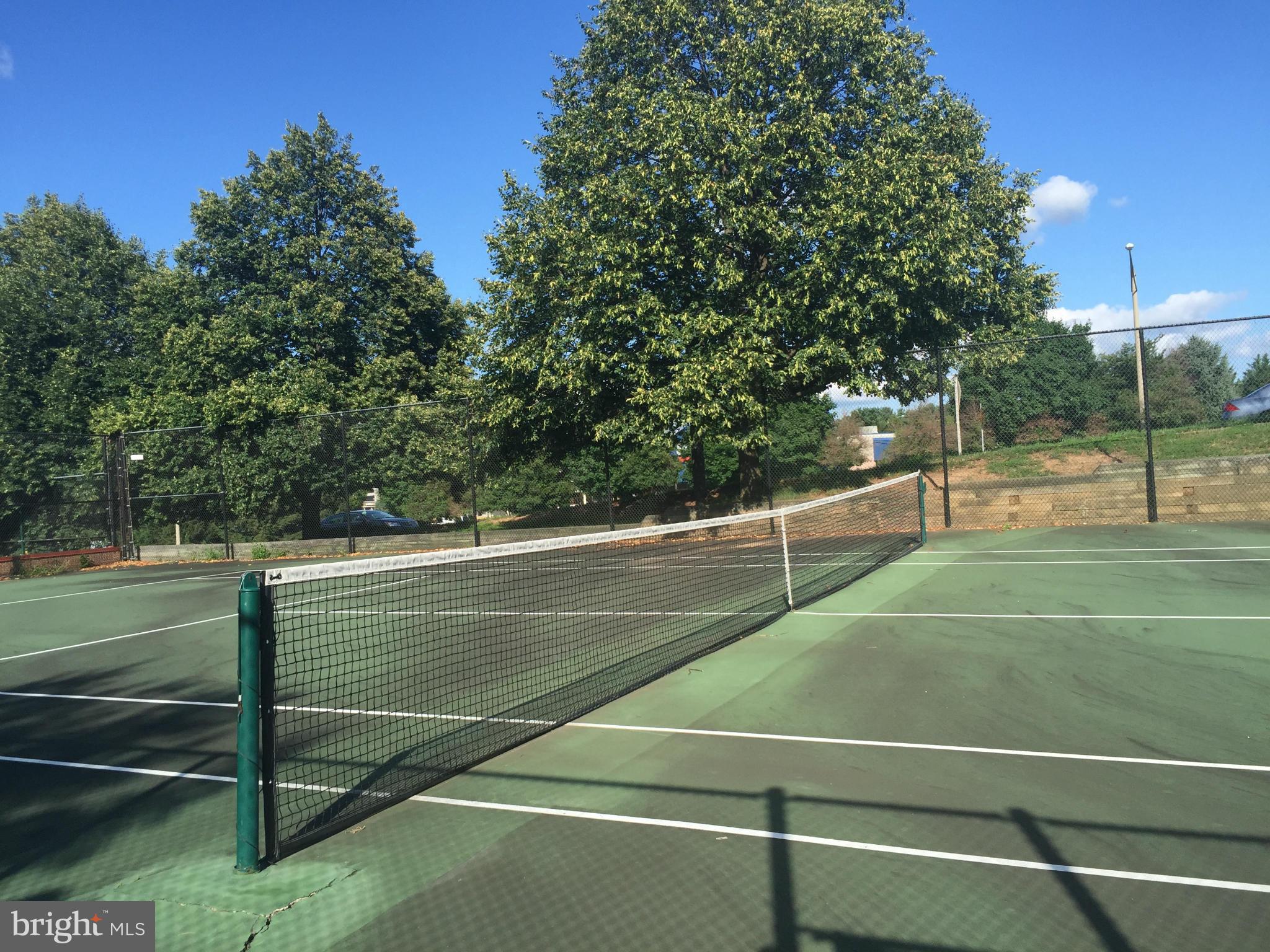 CENTRE RIDGE - Residential