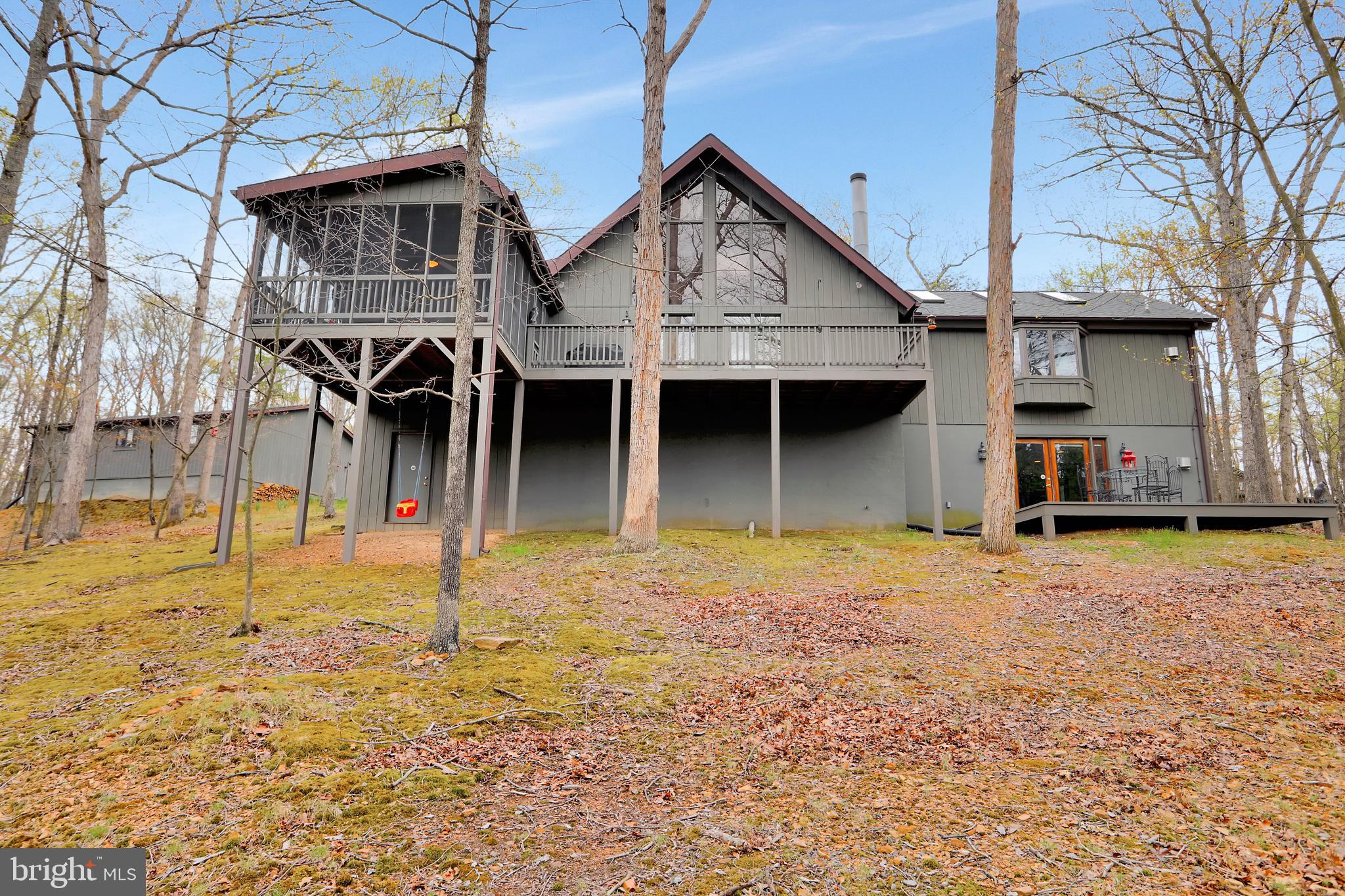 THE WOODS - Residential