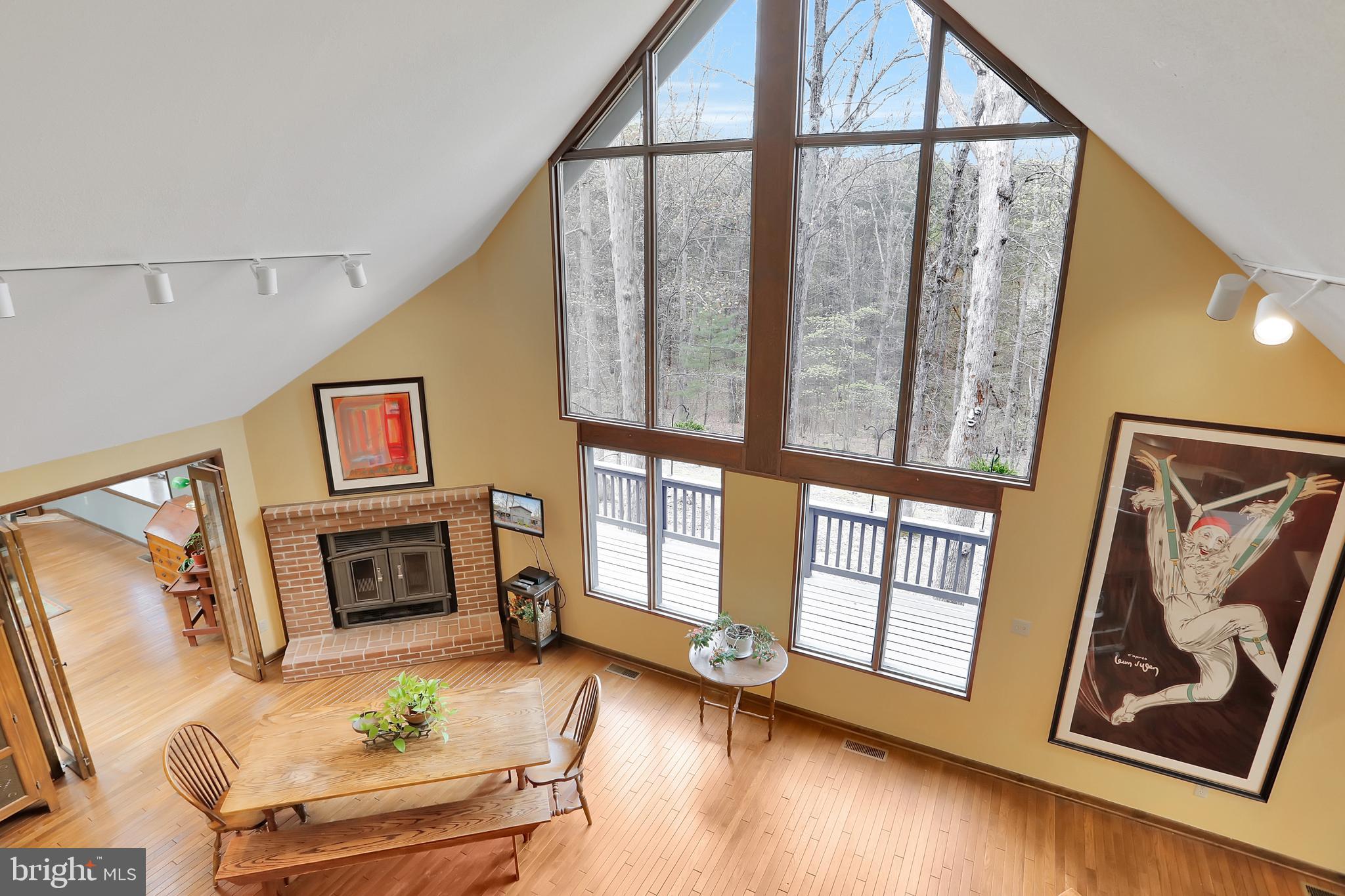 THE WOODS - Residential