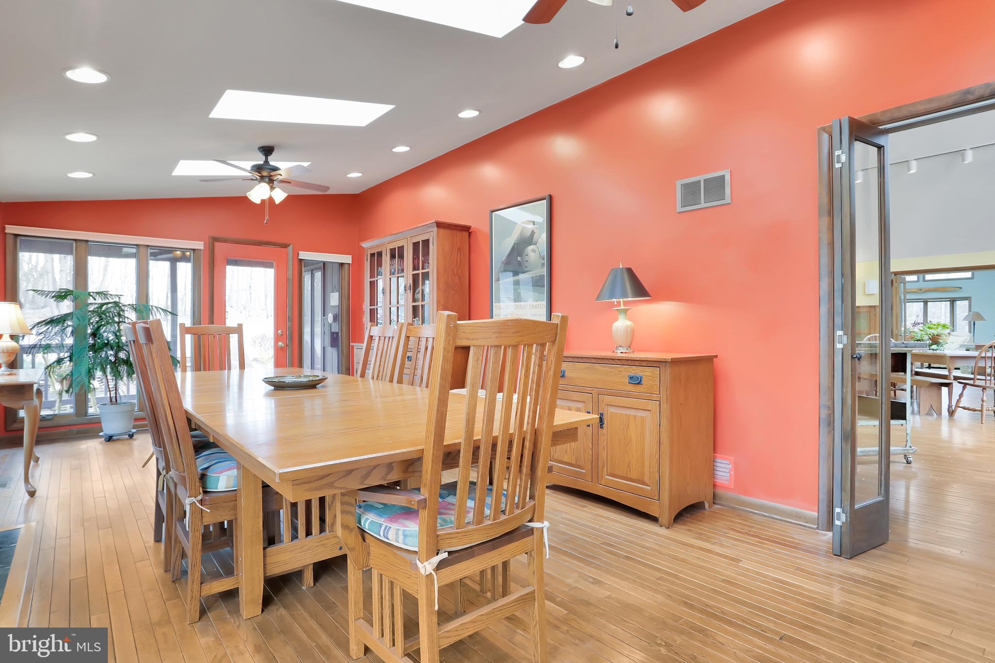 THE WOODS - Residential