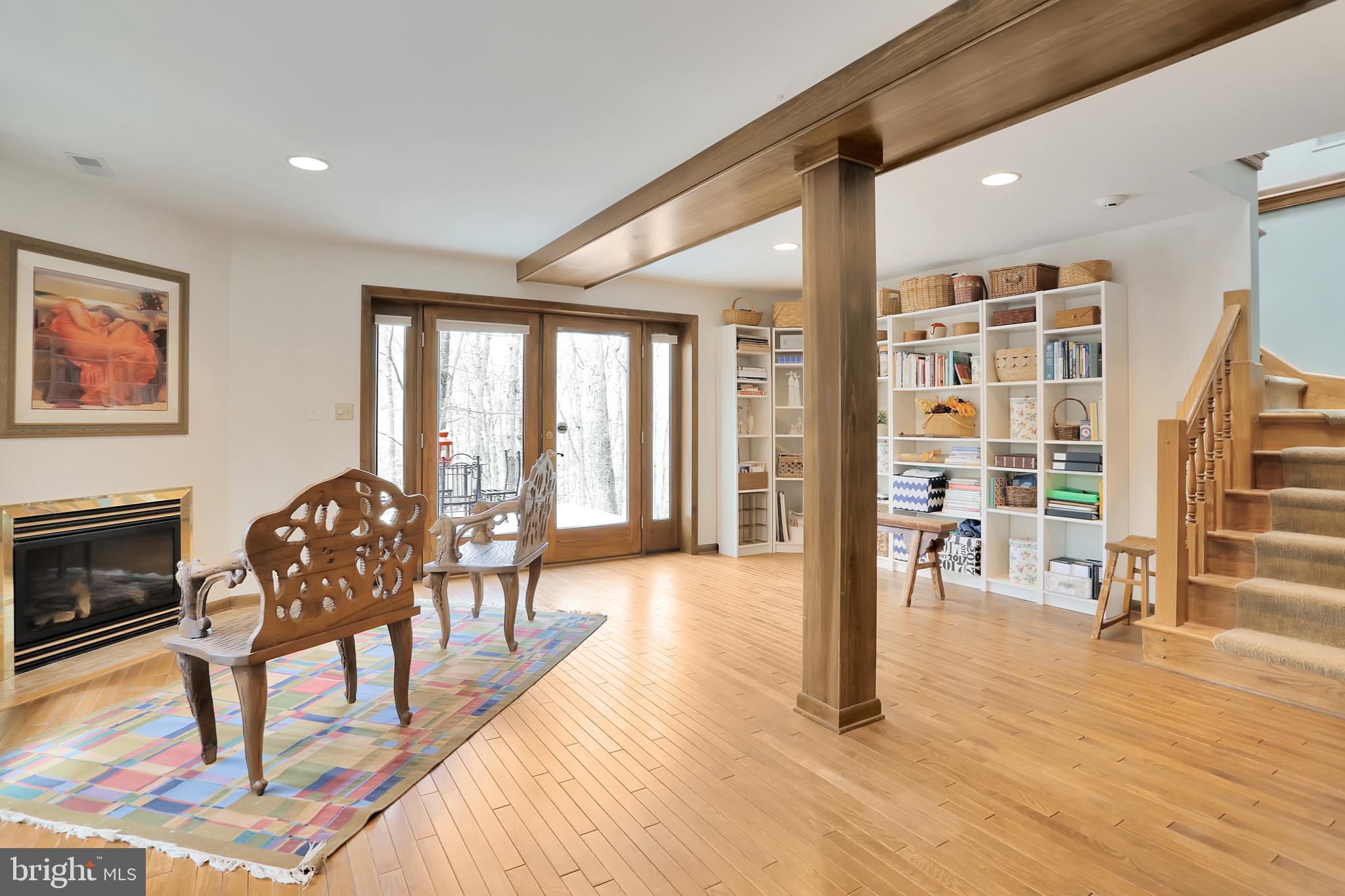 THE WOODS - Residential