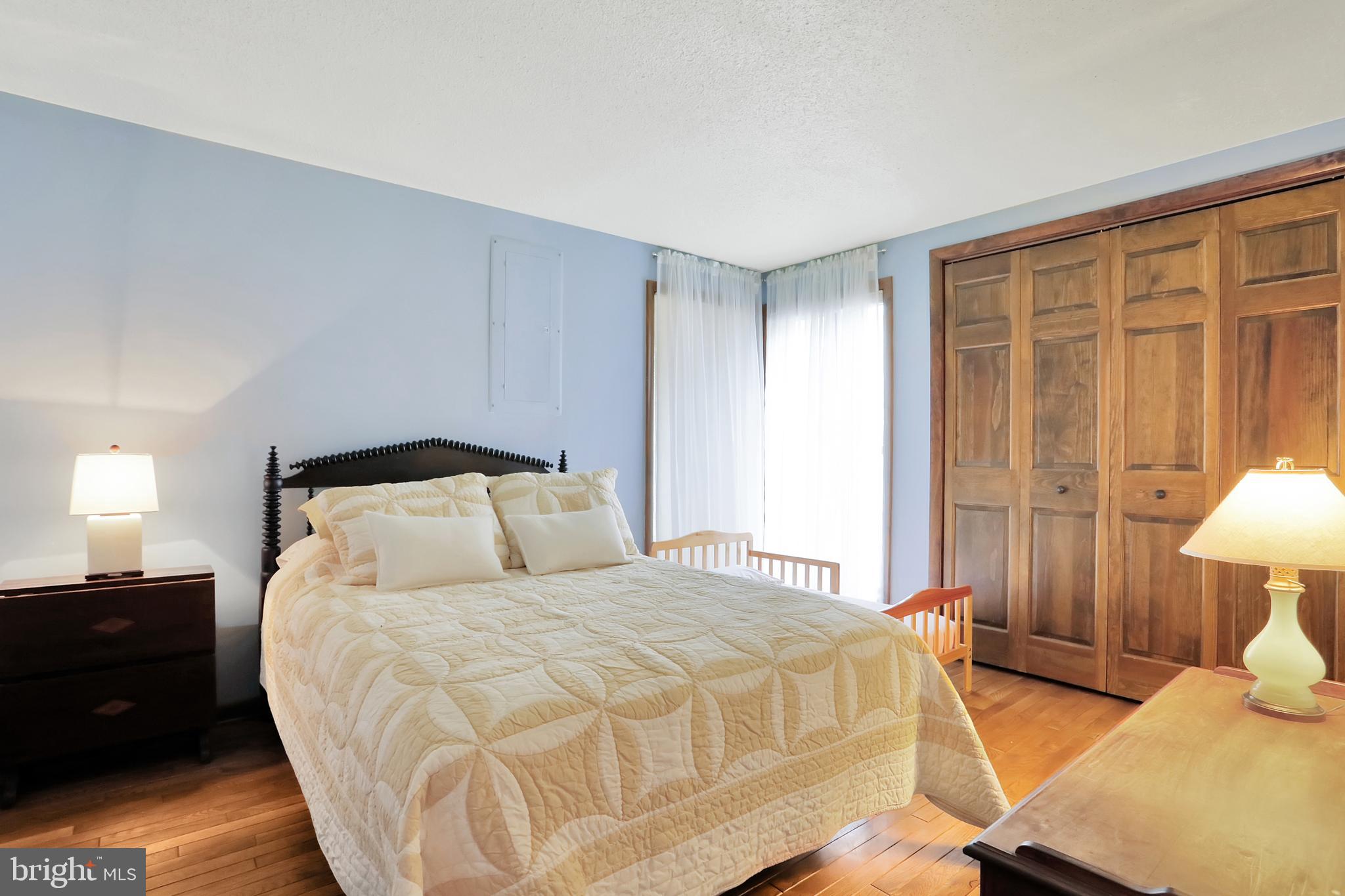 THE WOODS - Residential