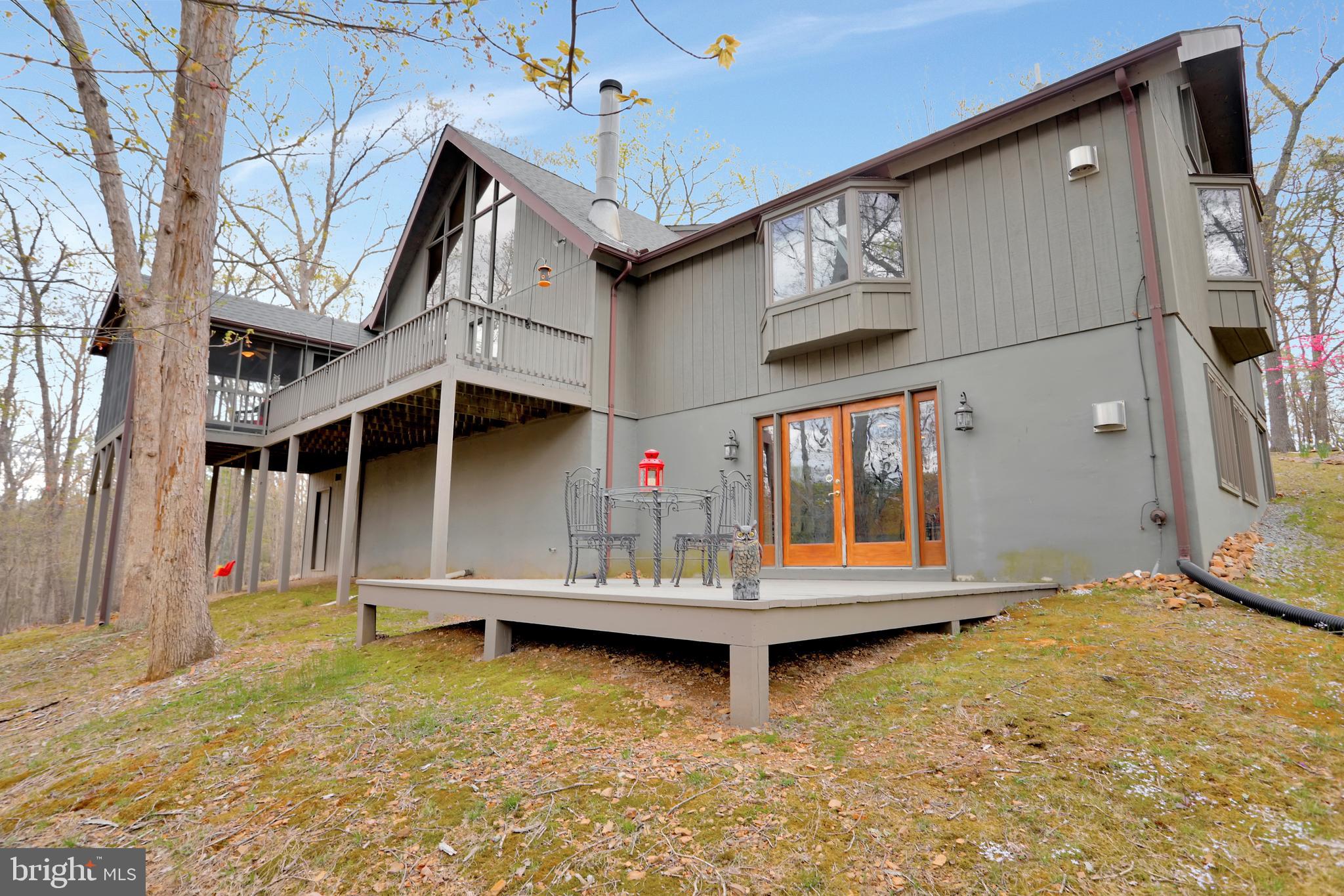 THE WOODS - Residential