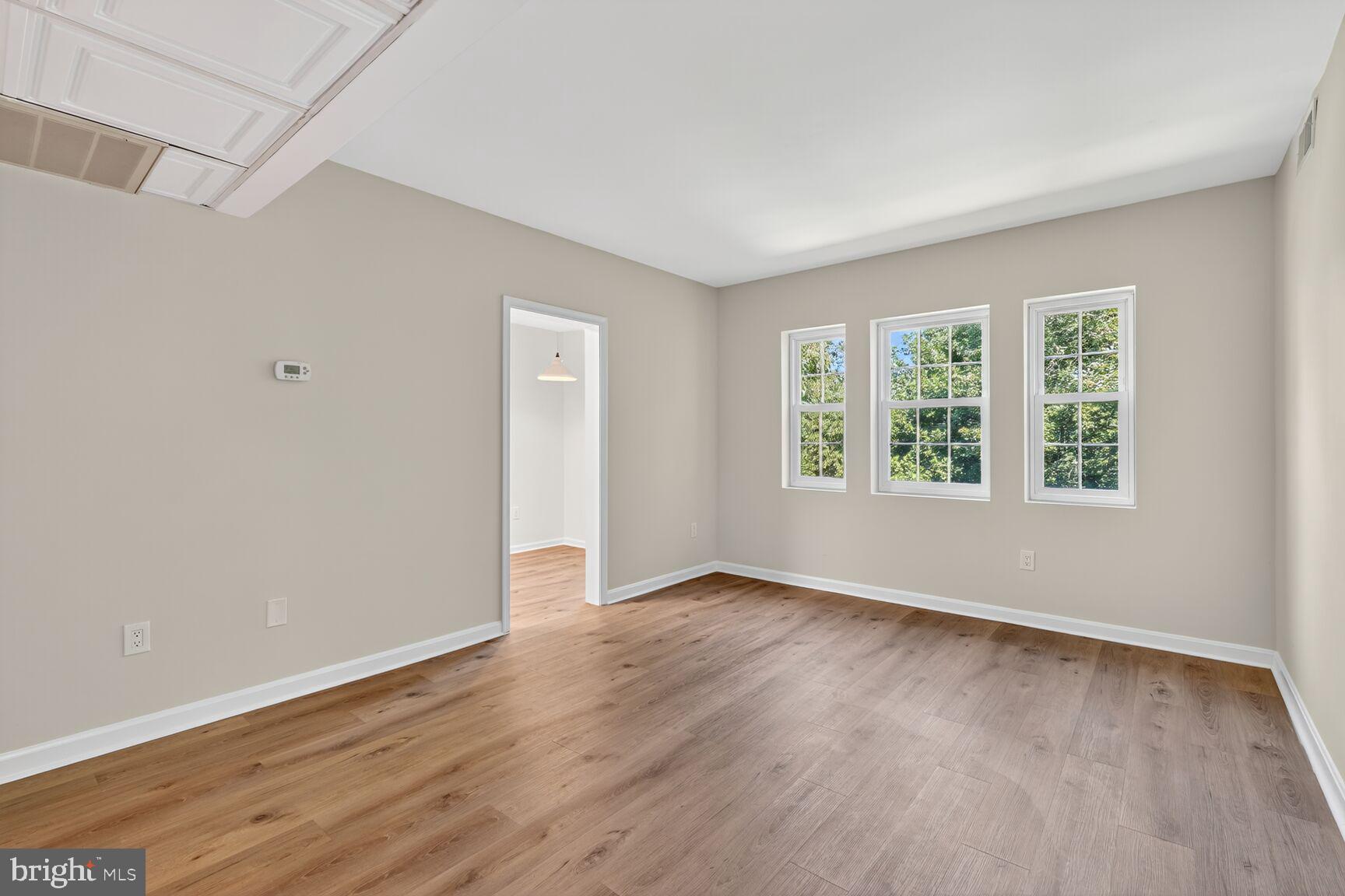 1741 N TROY STREET 8-428