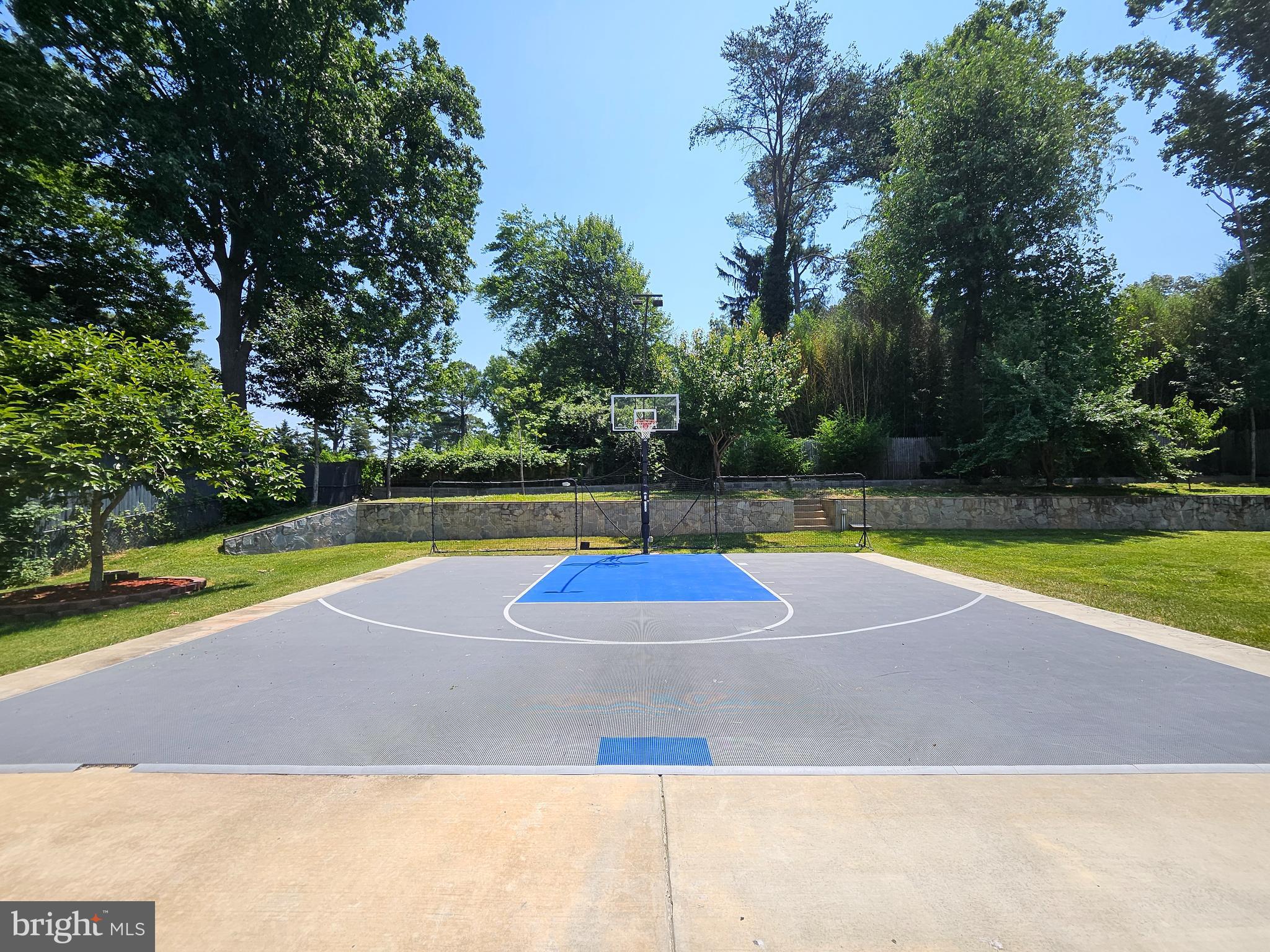 HICKORY HALL ESTATES - Residential