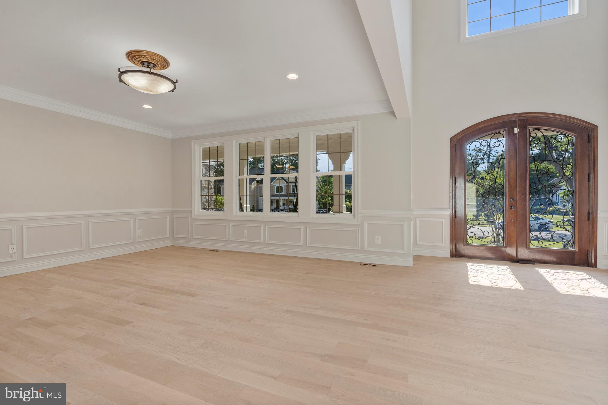 HICKORY HALL ESTATES - Residential