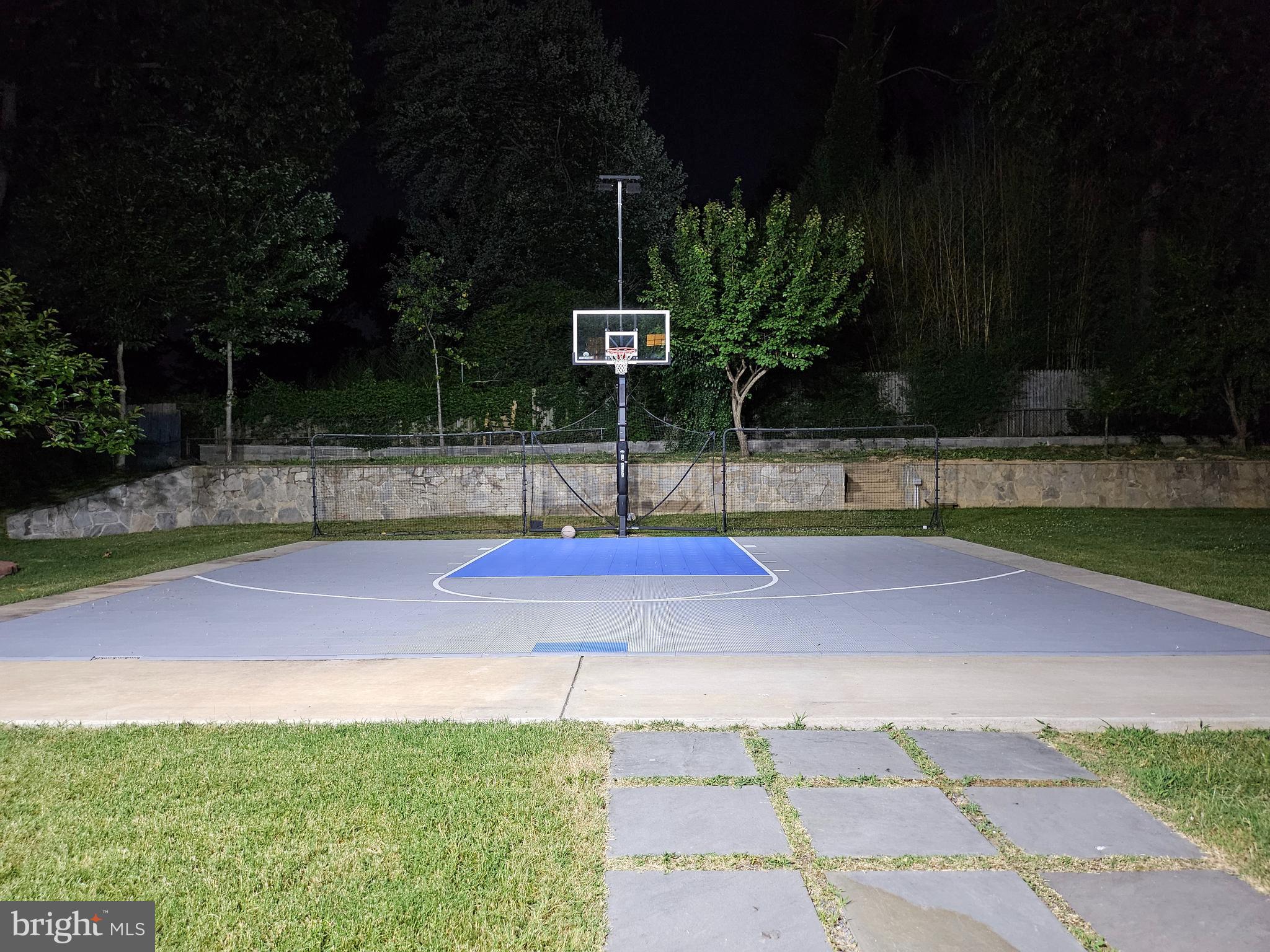 HICKORY HALL ESTATES - Residential