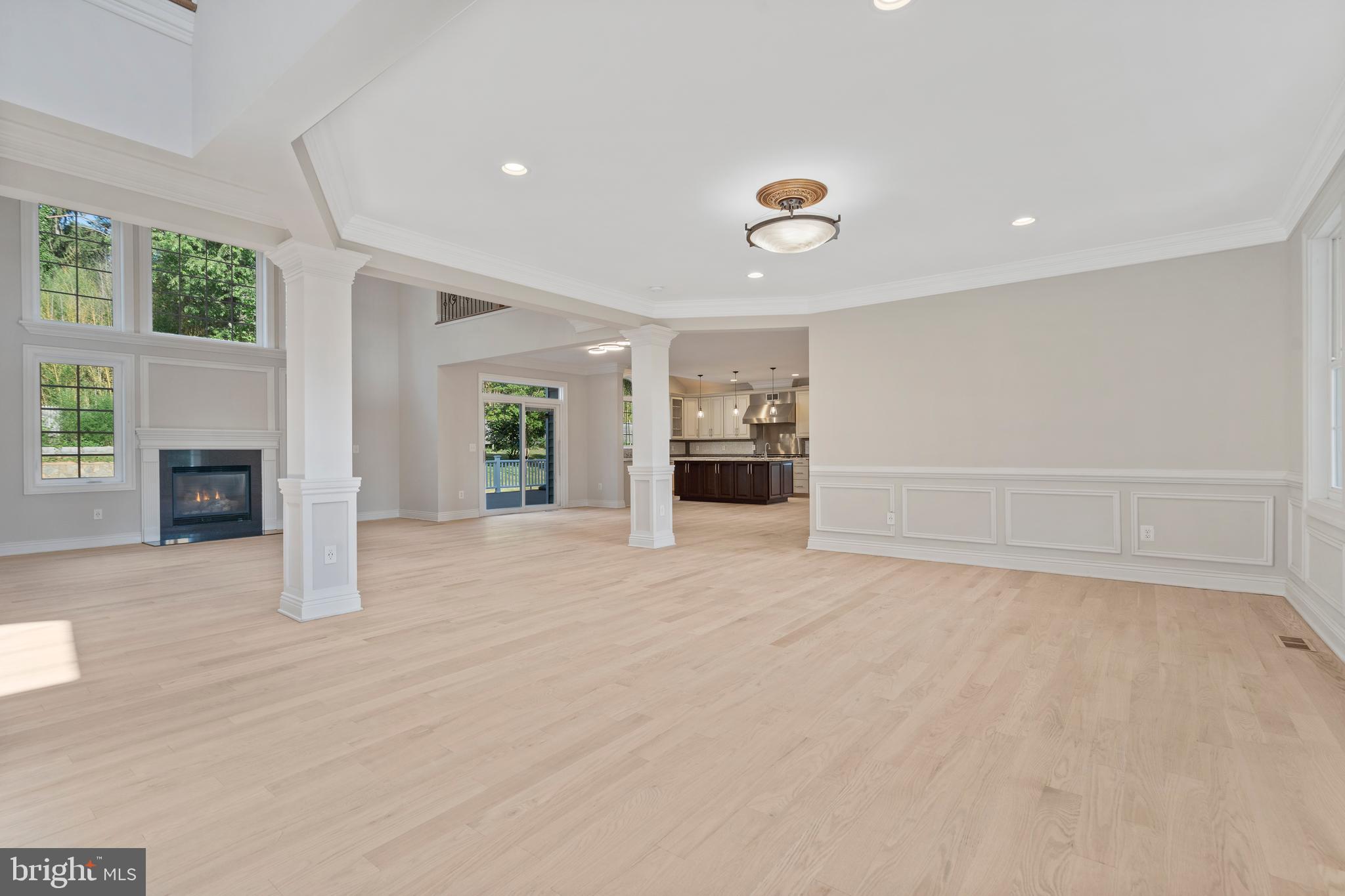 HICKORY HALL ESTATES - Residential