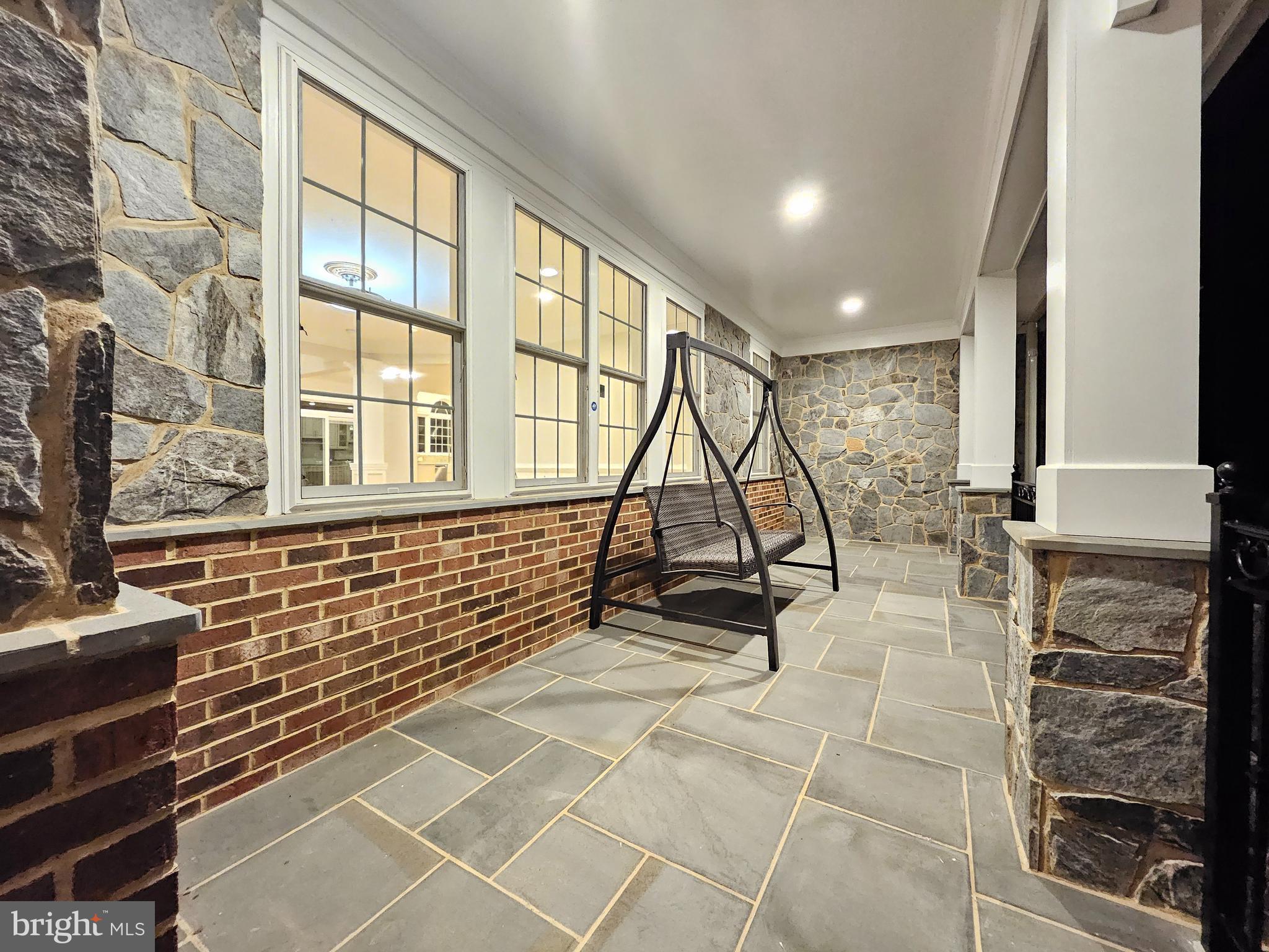 HICKORY HALL ESTATES - Residential