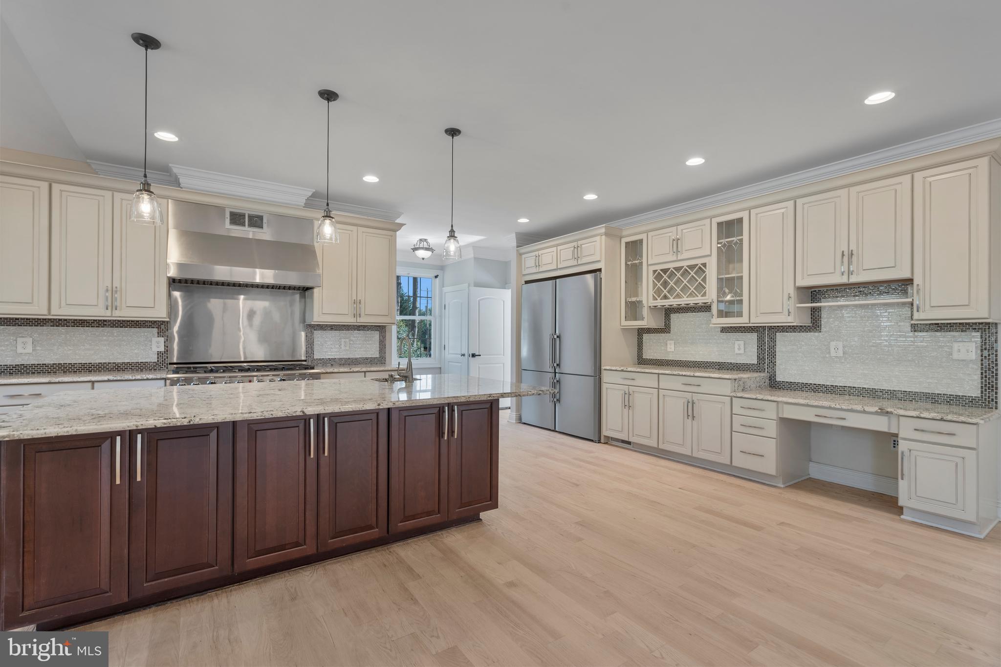 HICKORY HALL ESTATES - Residential