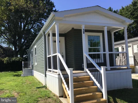 MLS: PABU2129828