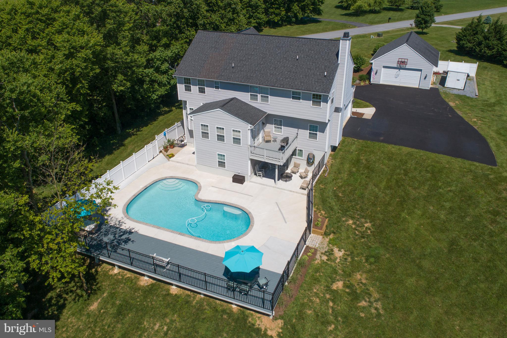 WRIGHT'S FIELD - Residential