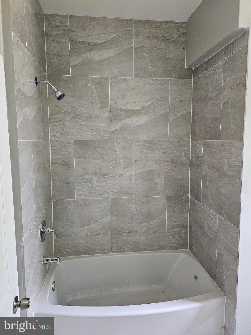 ROSEDALE - Residential