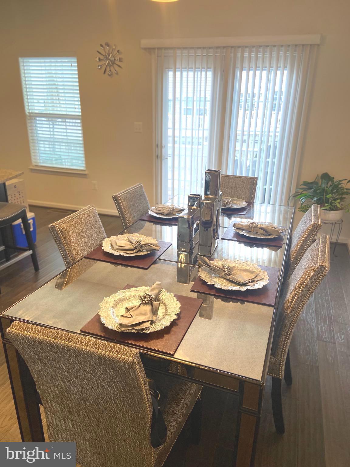 BALLARD GREEN - Residential