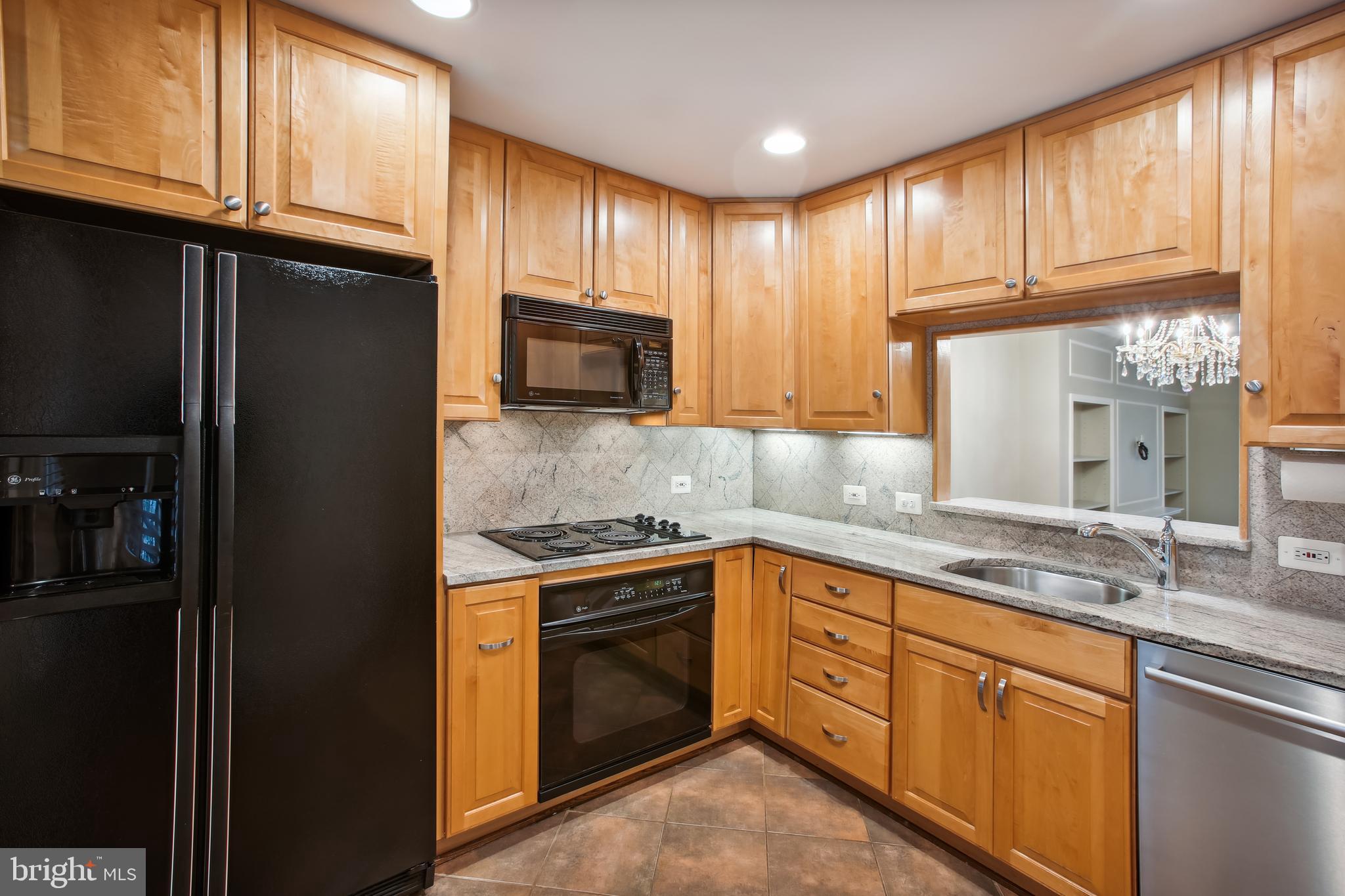 BRANDT TOWNHOUSE - Residential