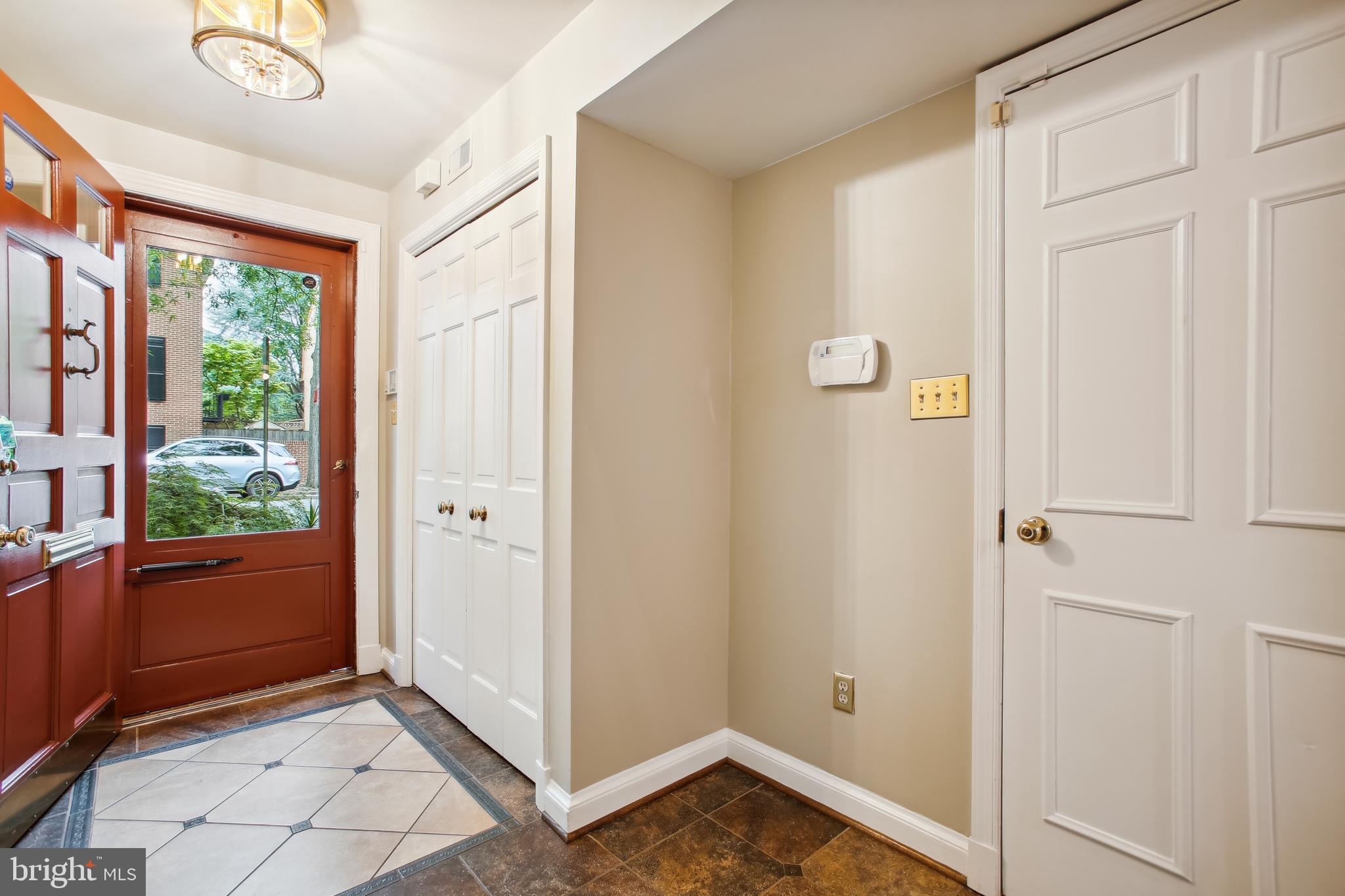 BRANDT TOWNHOUSE - Residential