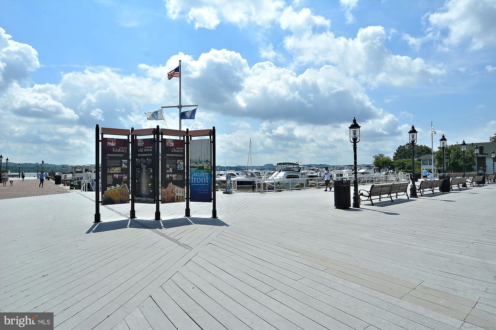 BRANDT TOWNHOUSE - Residential