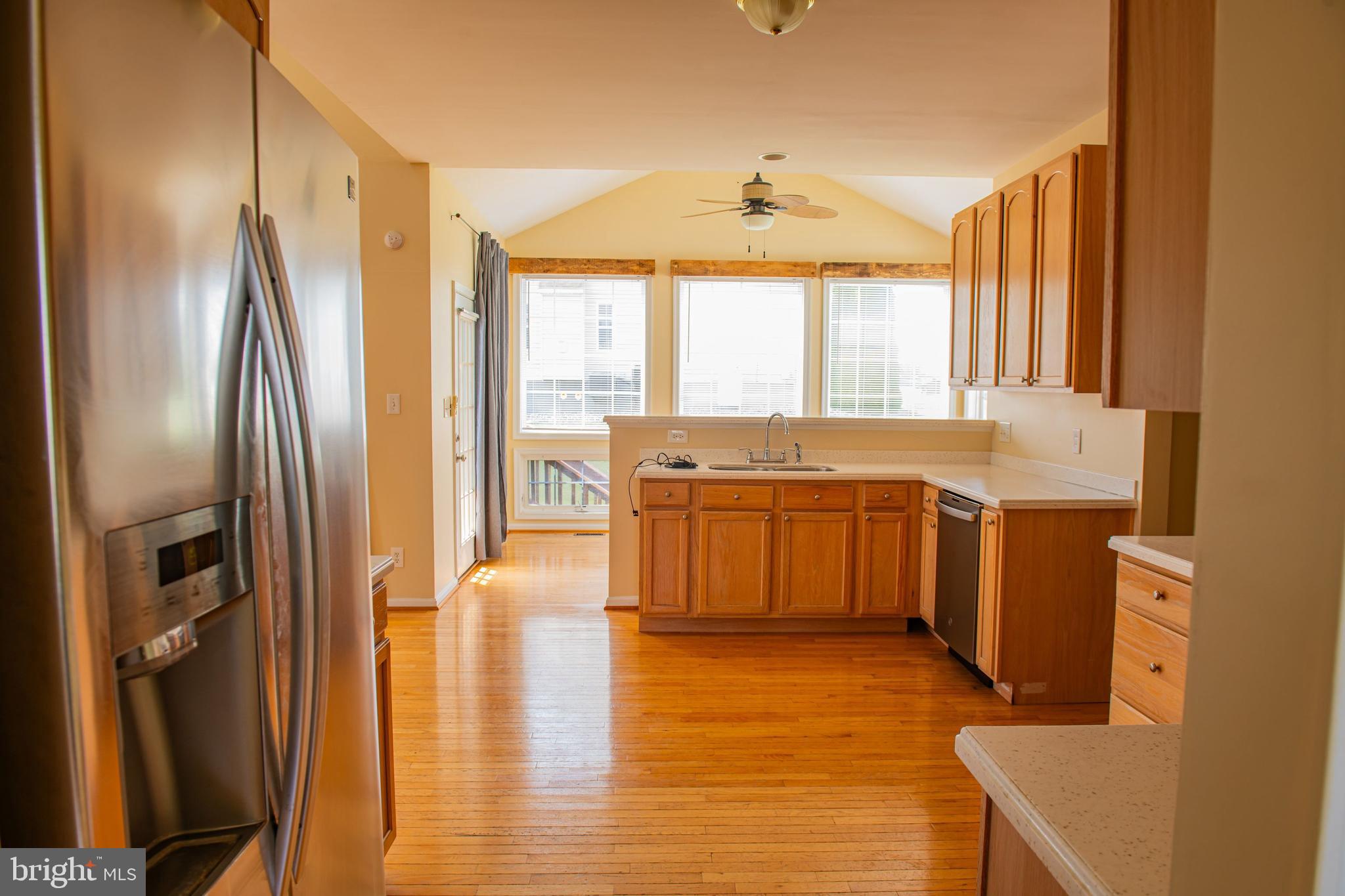 APPLE KNOLLS - Residential