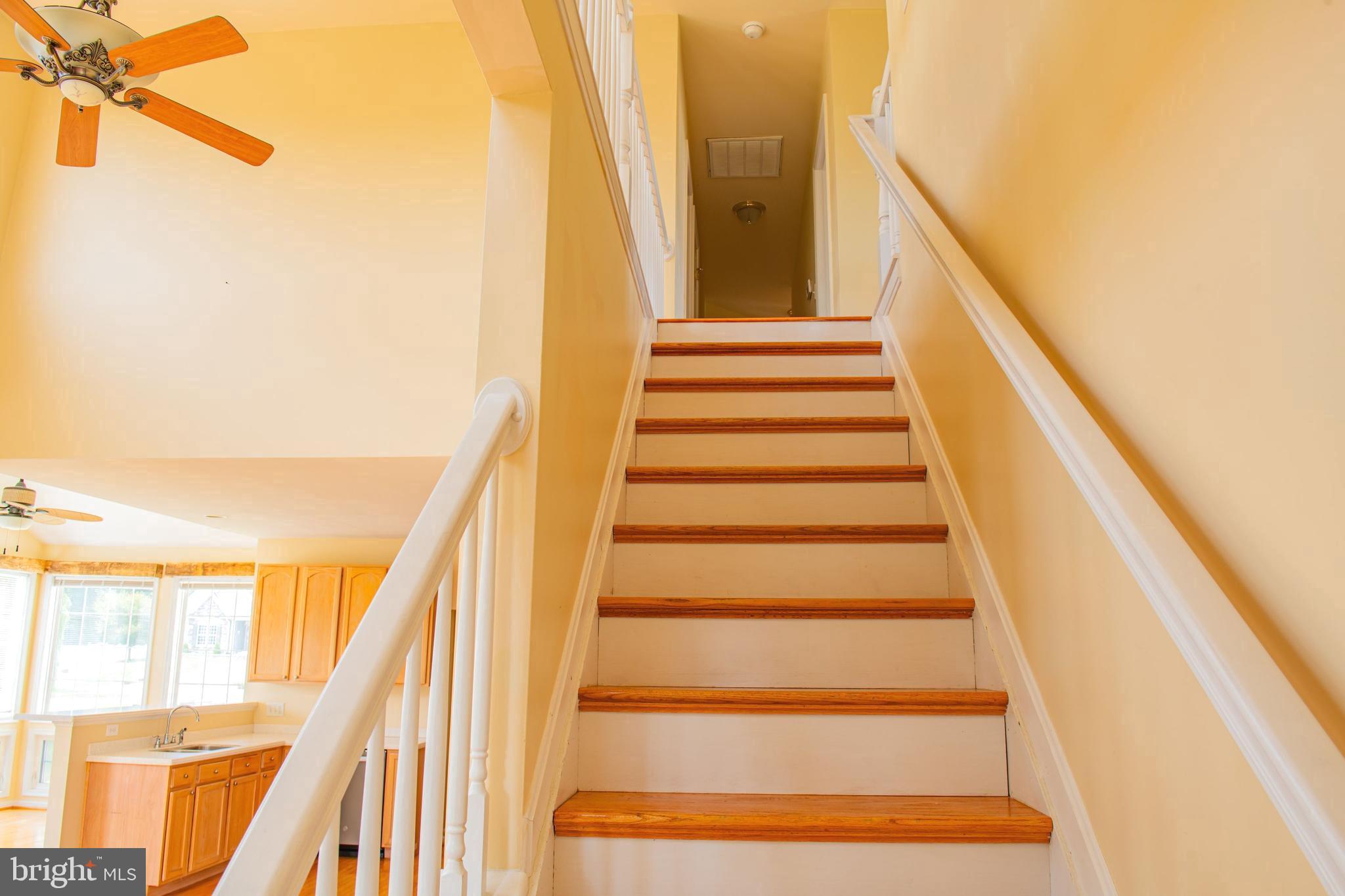 APPLE KNOLLS - Residential