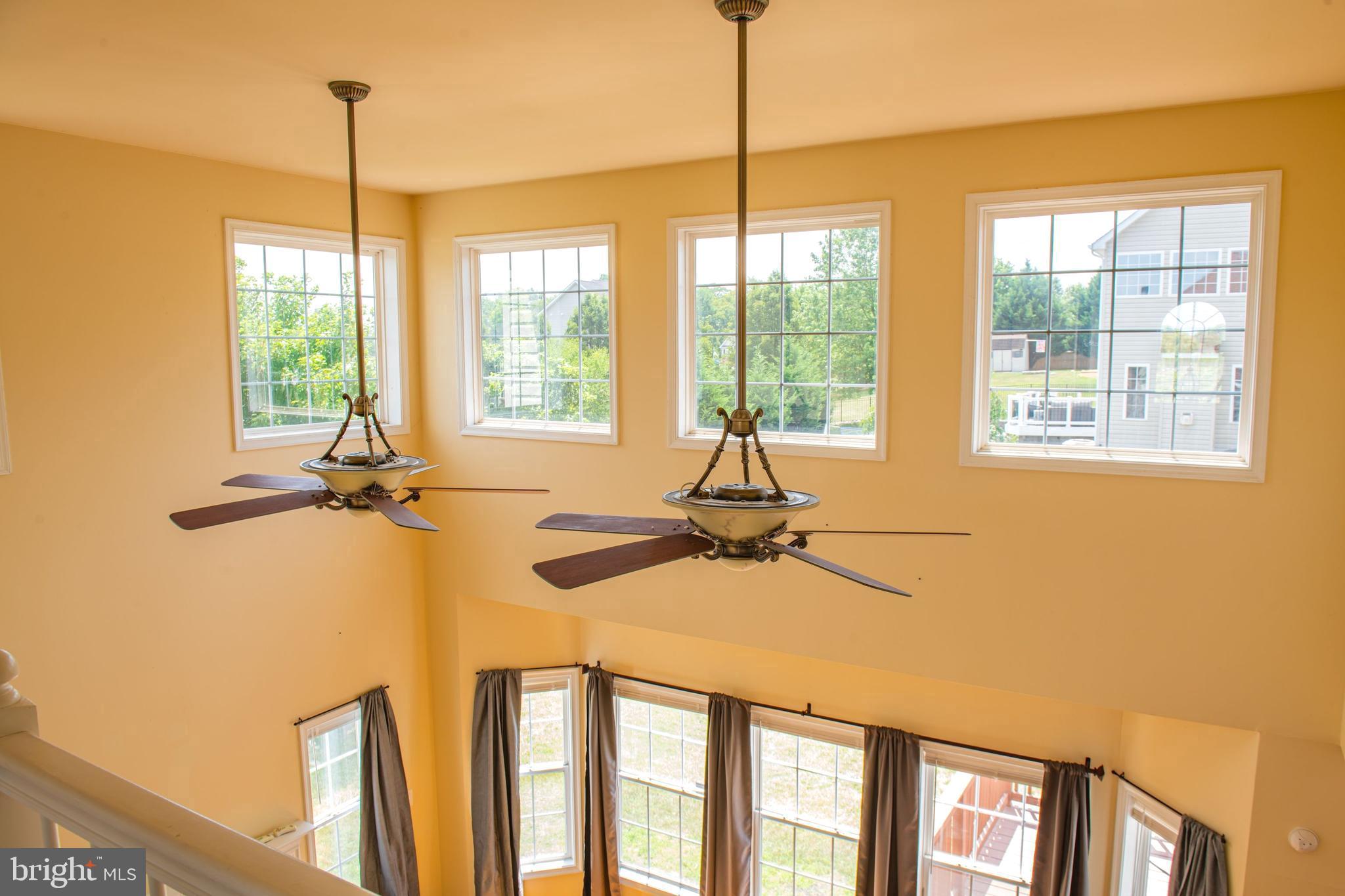 APPLE KNOLLS - Residential