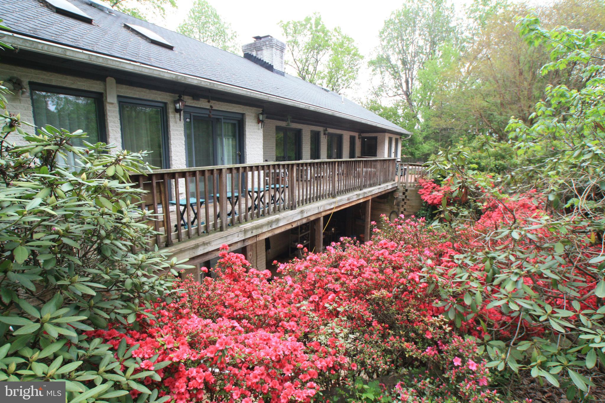 FAWSETT FARMS MANOR - Residential