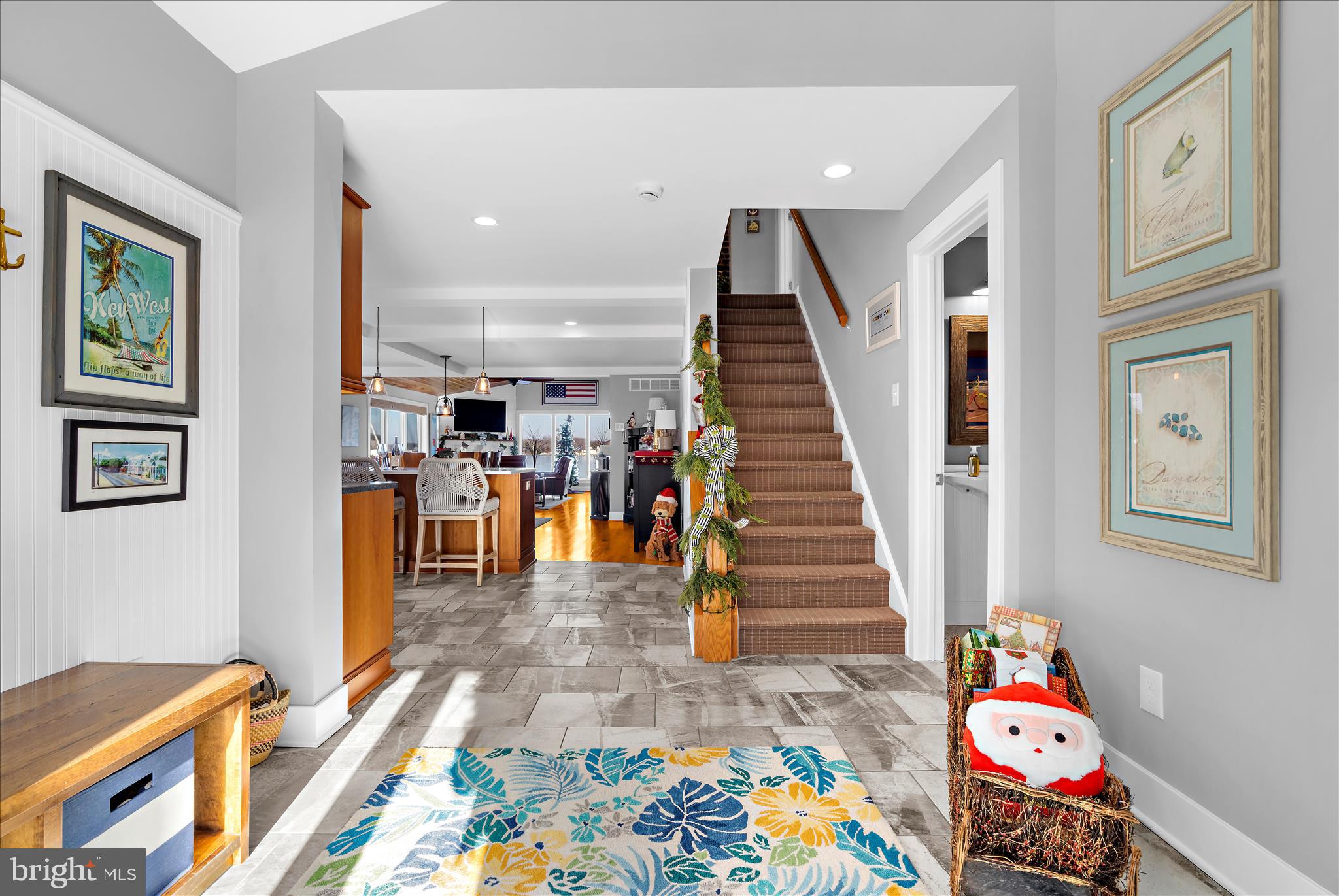 MIDDLE RIVER - Residential