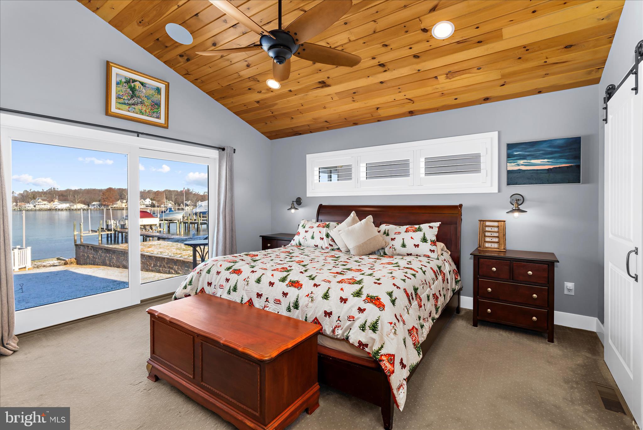 MIDDLE RIVER - Residential