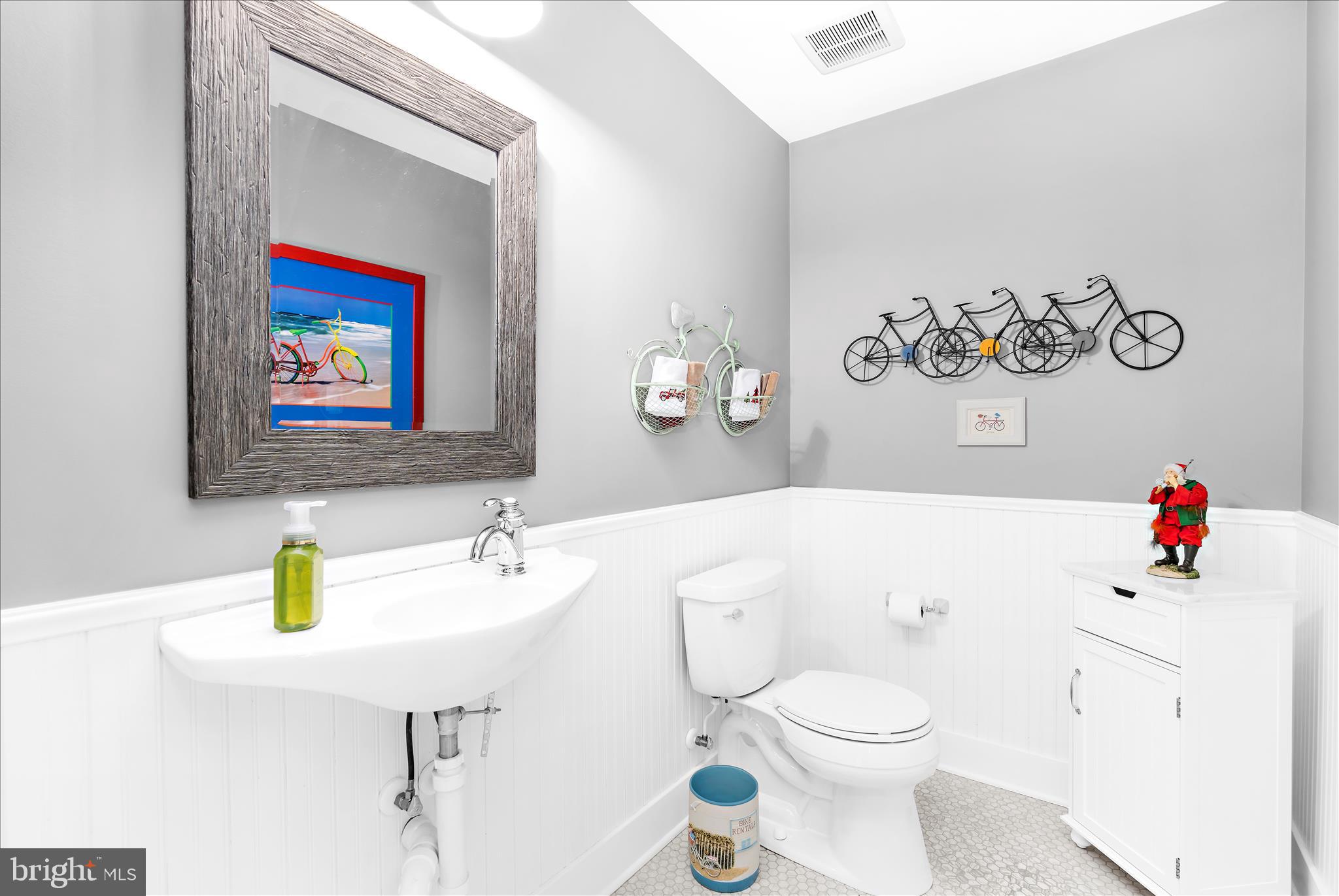 MIDDLE RIVER - Residential