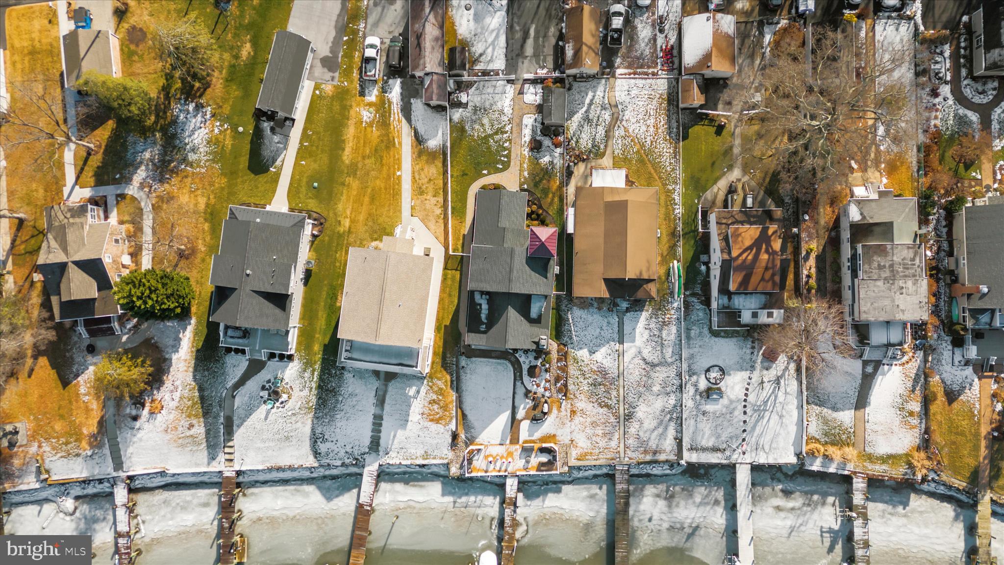 MIDDLE RIVER - Residential