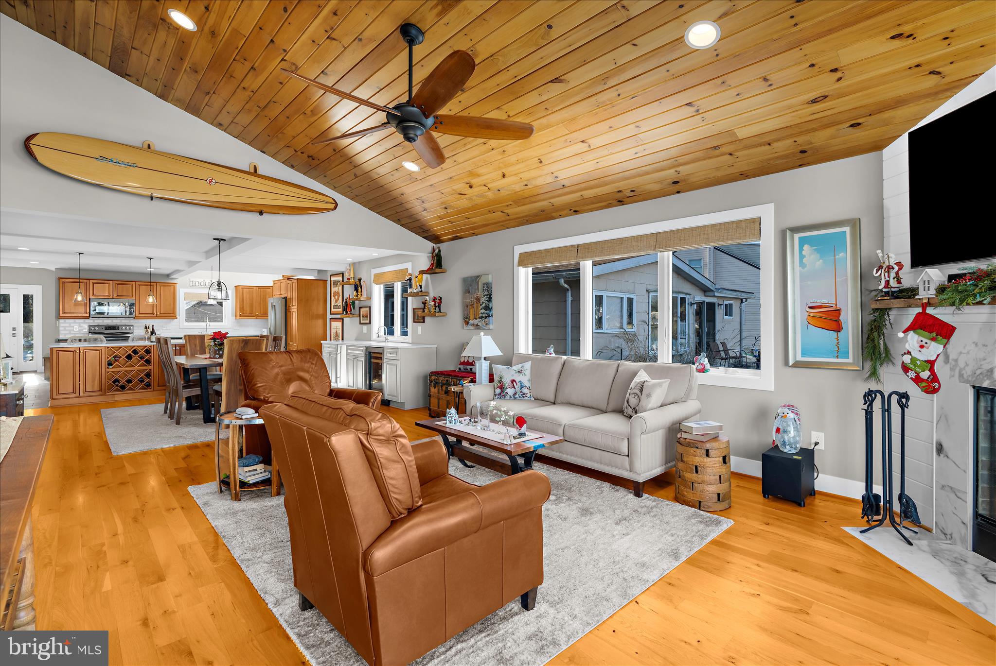 MIDDLE RIVER - Residential