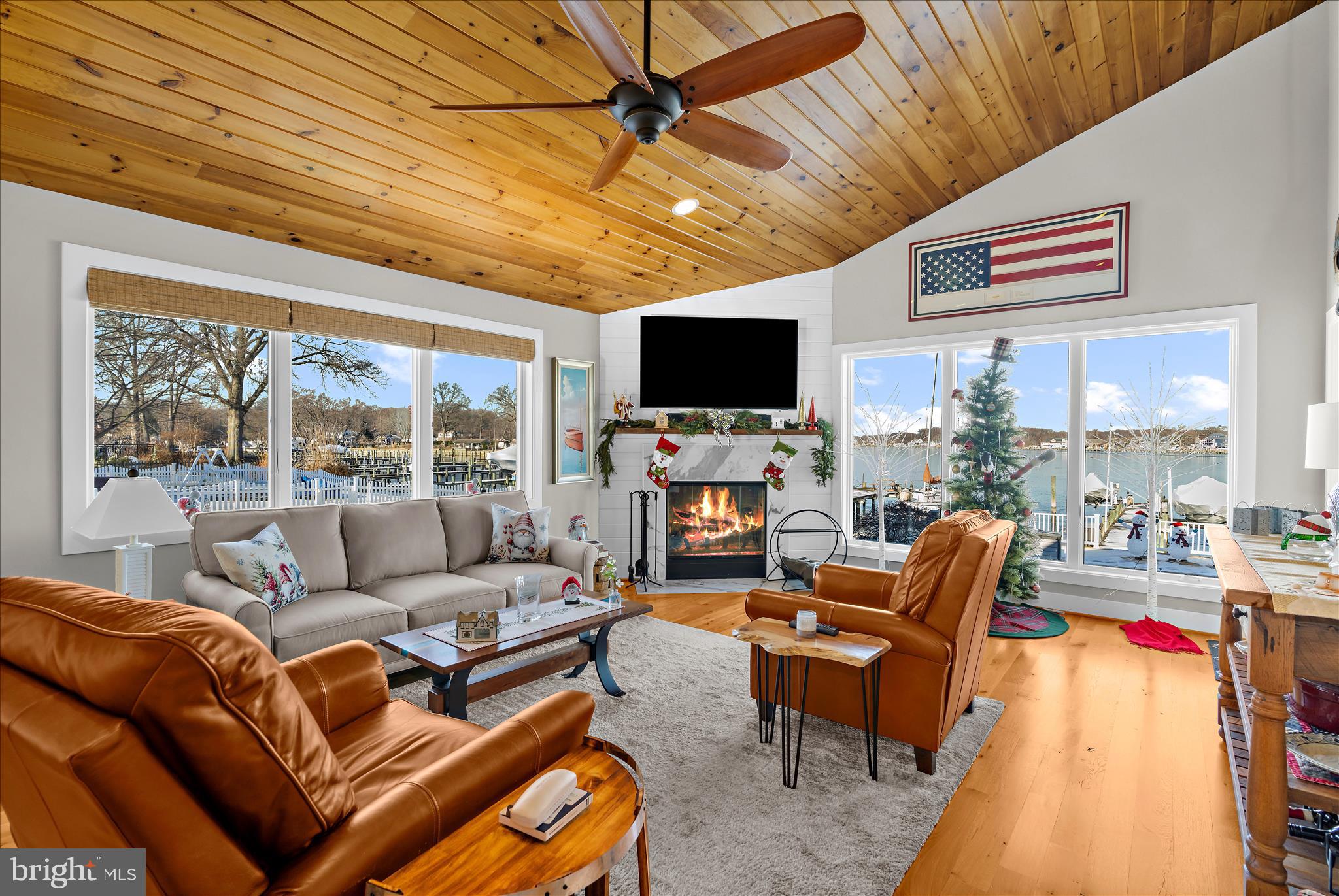 MIDDLE RIVER - Residential