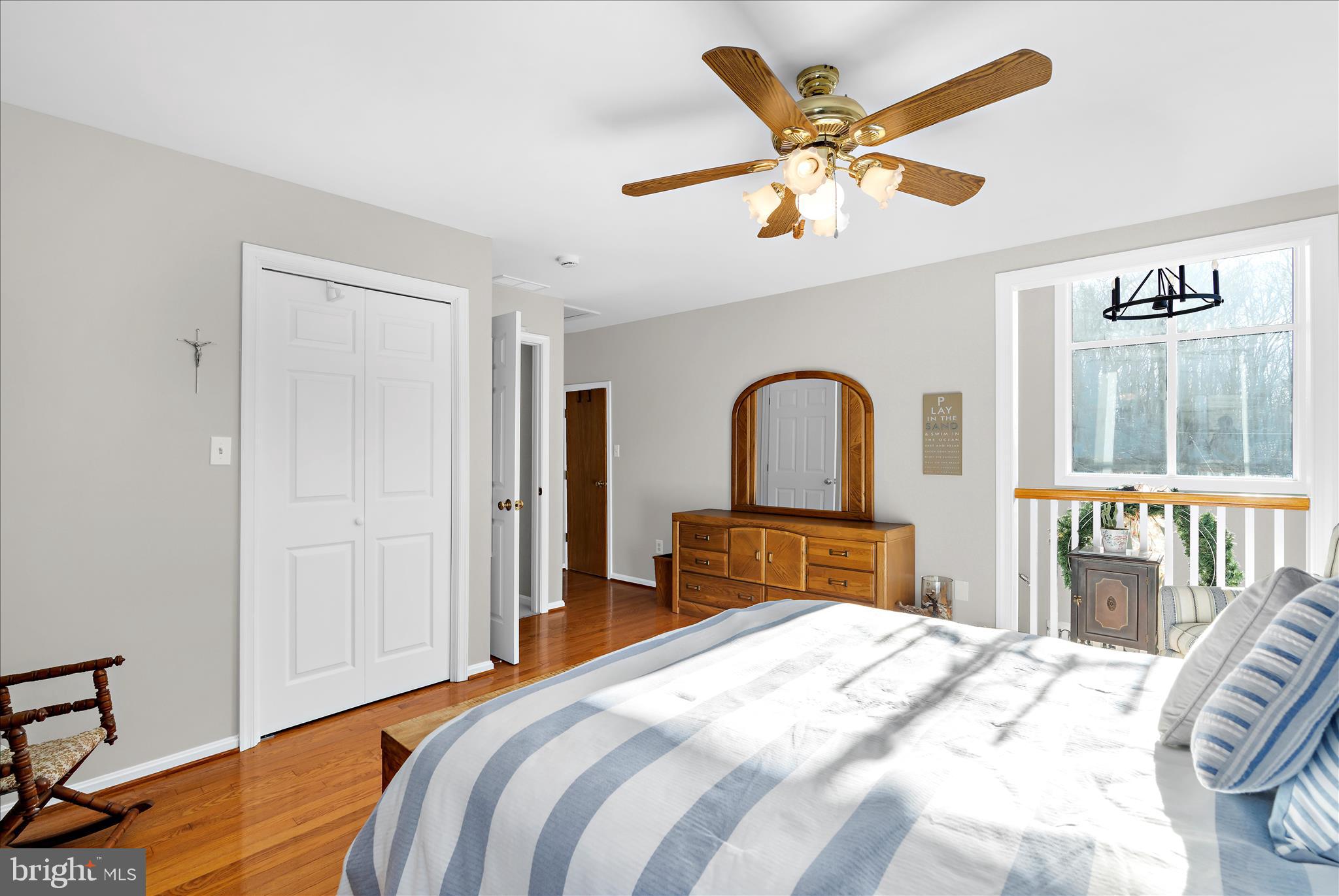 MIDDLE RIVER - Residential